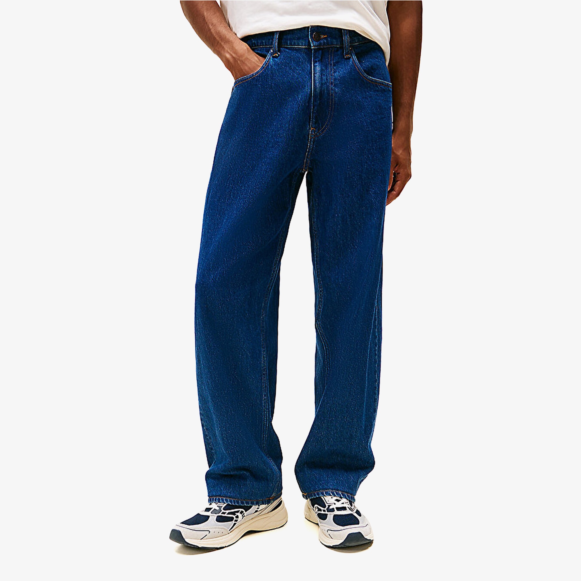 Jaimie Relaxed Straight Leg Jeans 'Blue'