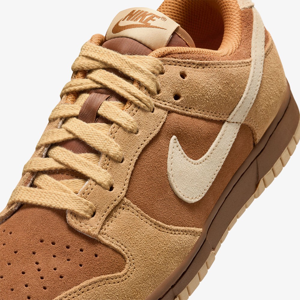 Dunk Low 'Reverse Maple'