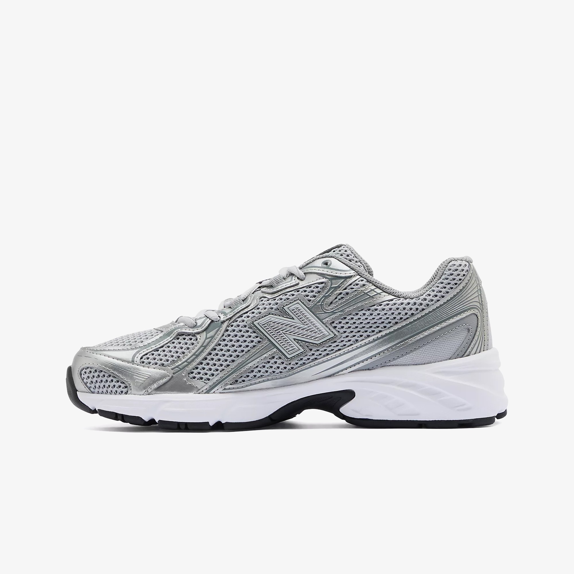 740v2 'Silver Castlerock'