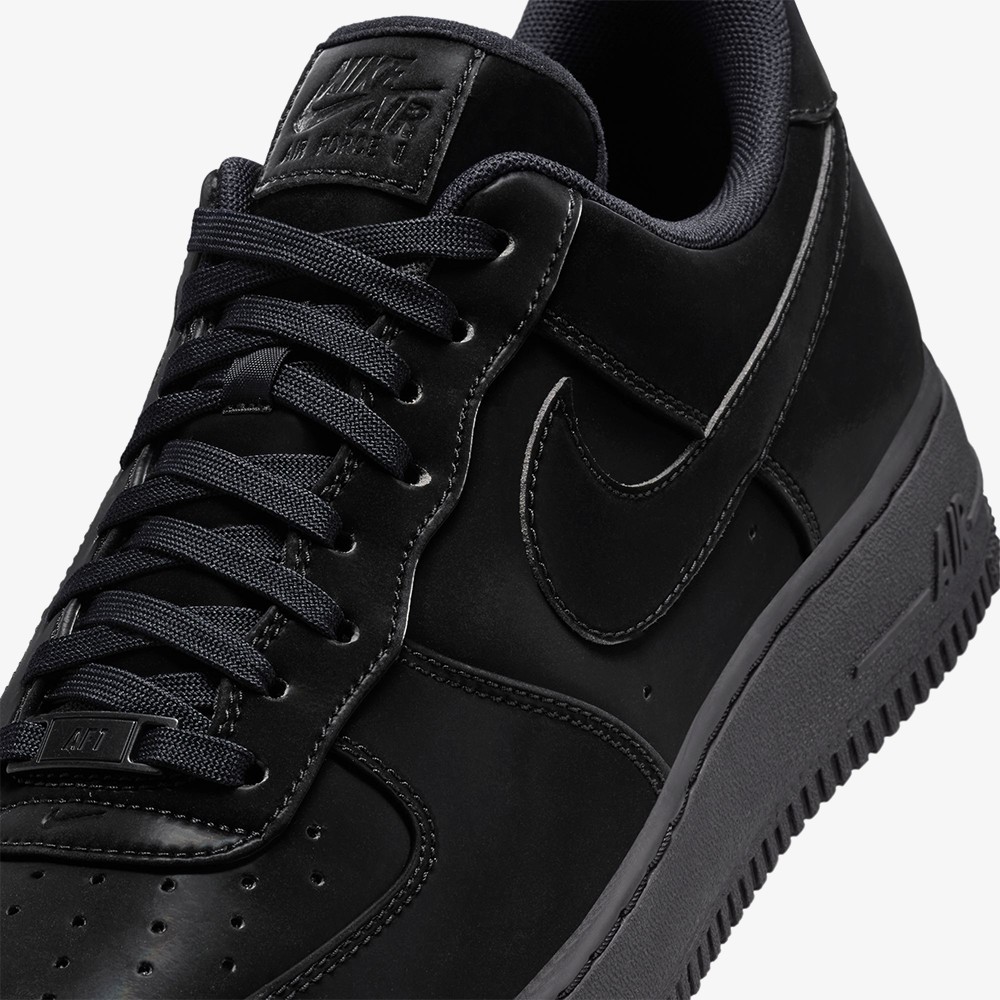 Air Force 1 Low LX 'Vanta Black'