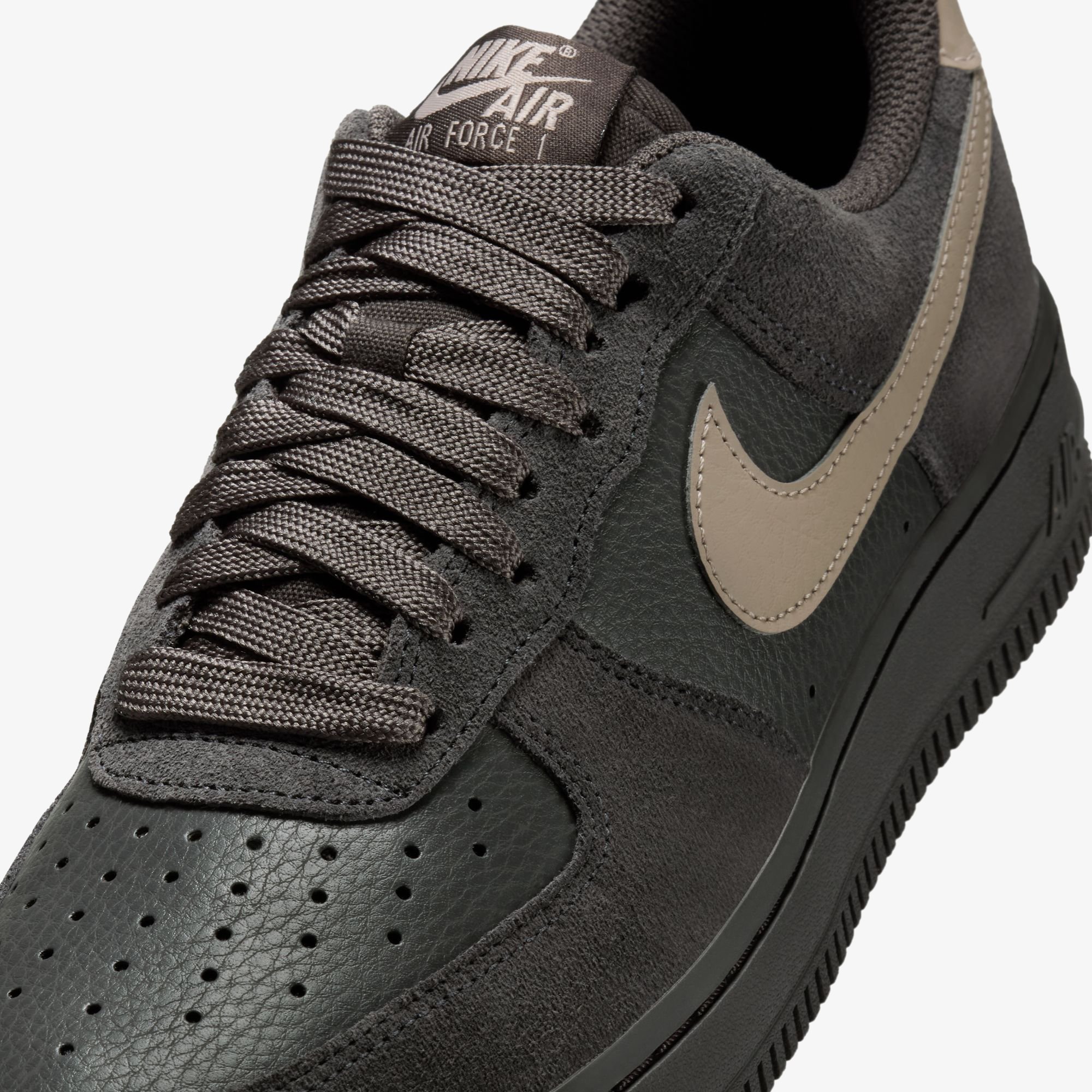 Air Force 1 Low 'Medium Ash'