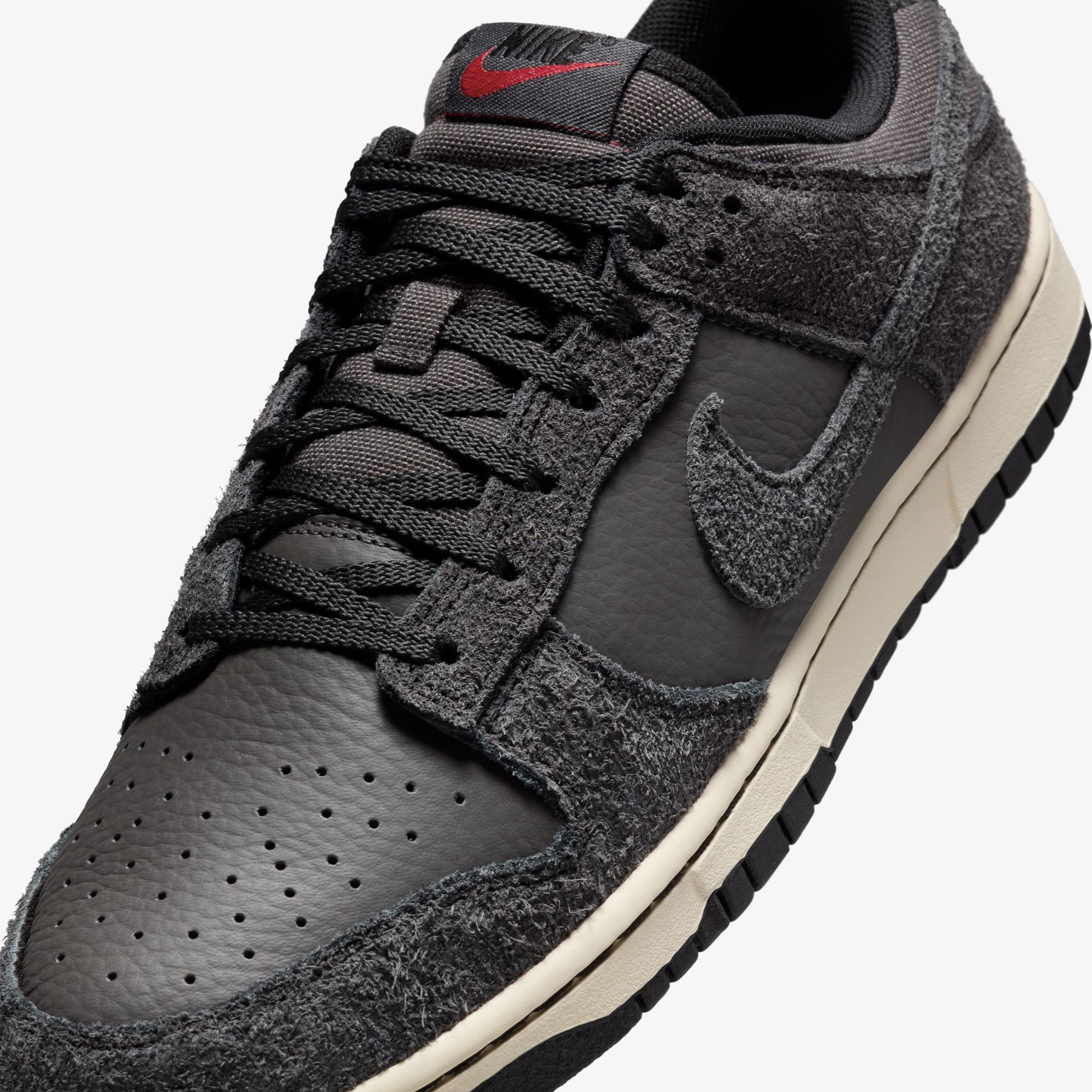 Dunk Low Premium 'Black Off Noir'