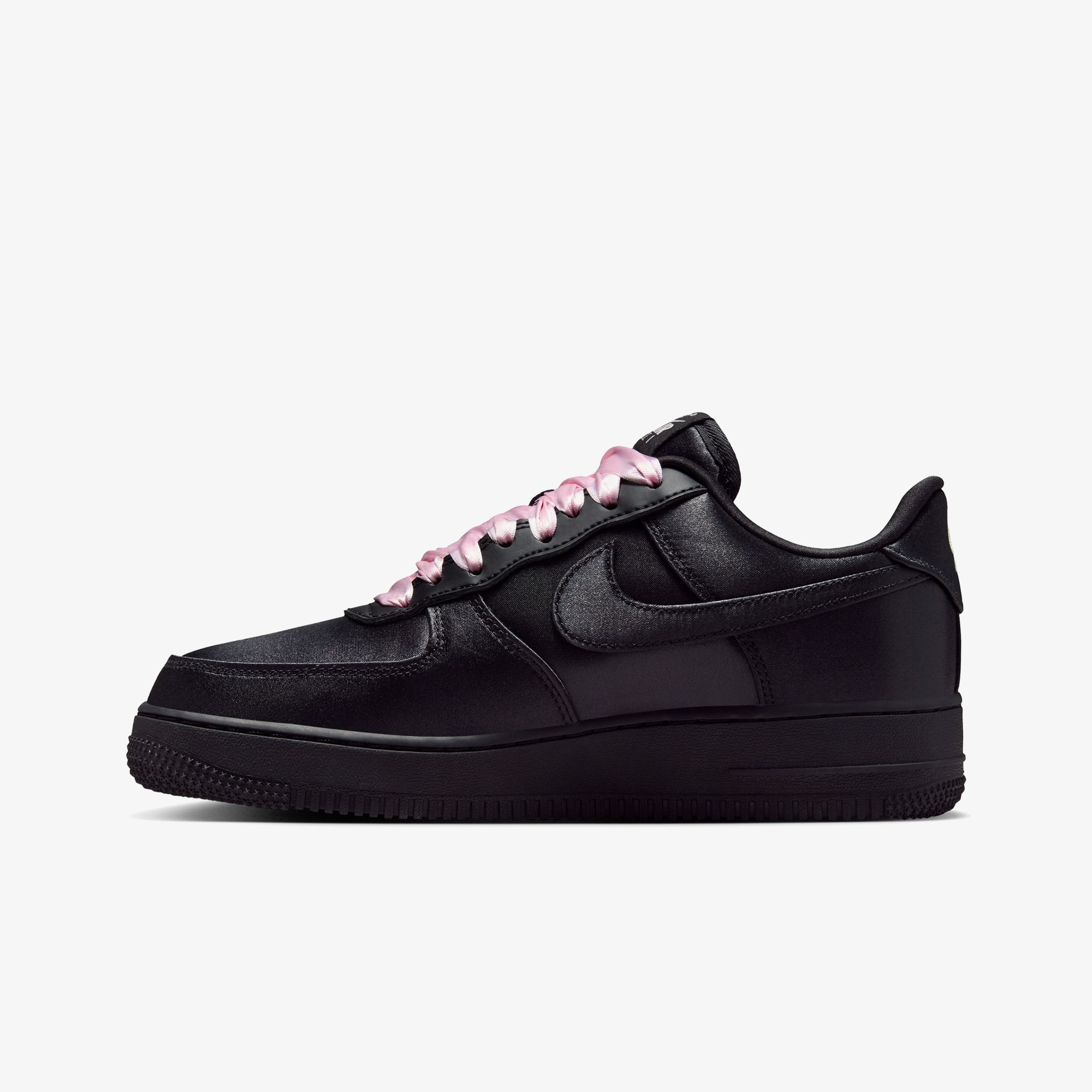 Air Force 1 Low '07 LV8 'Black Satin' (W)