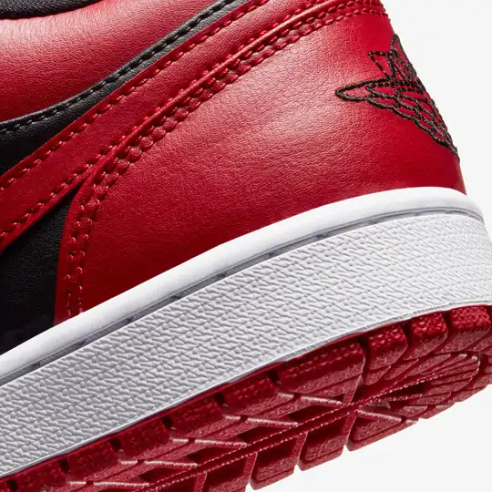 Jordan Air Jordan Kırmızı 1 Low 'Reverse Bred' Wunder'de! Kırmızı - 9. görsel