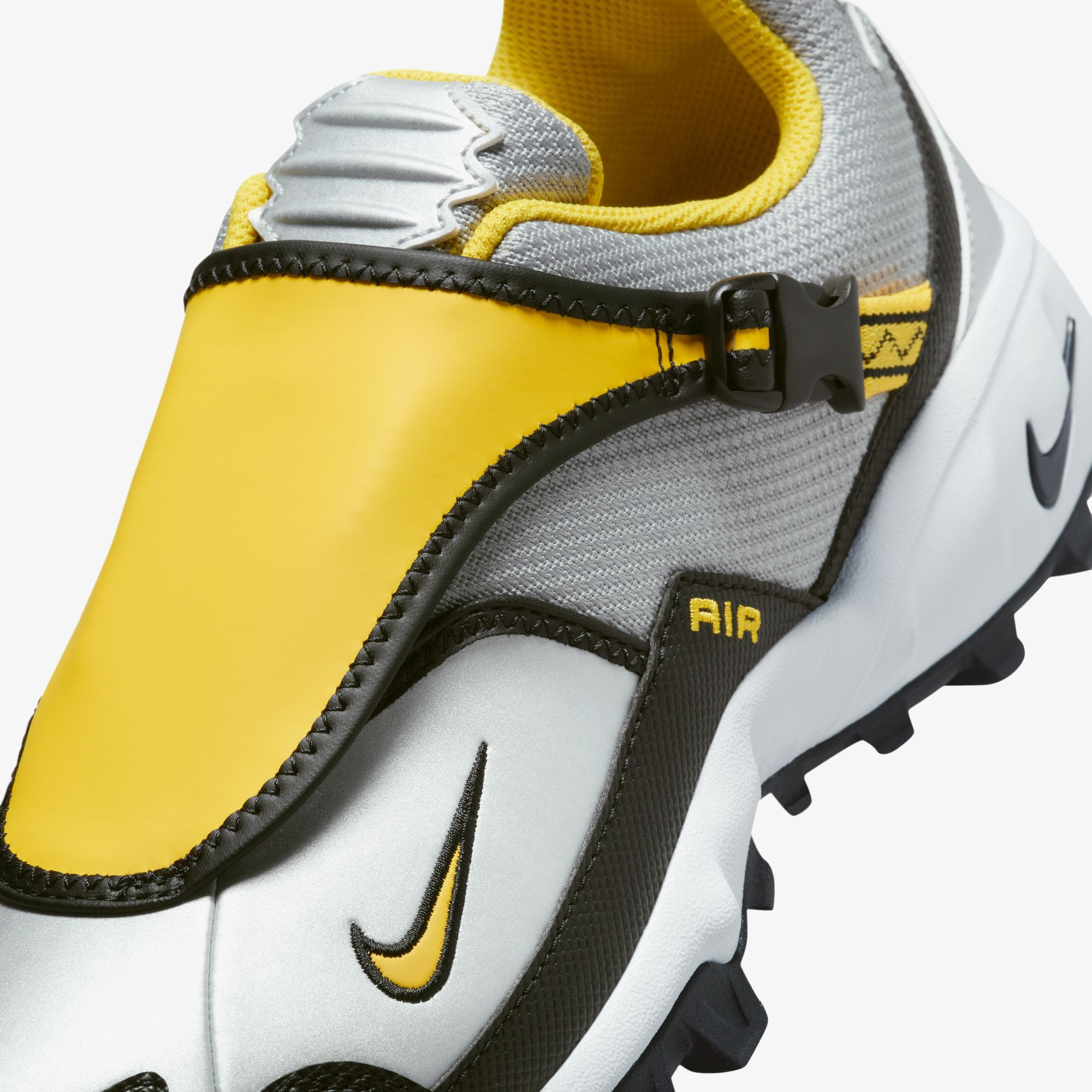 ACG Phassad 'Yellow Zest and Metallic Silver'