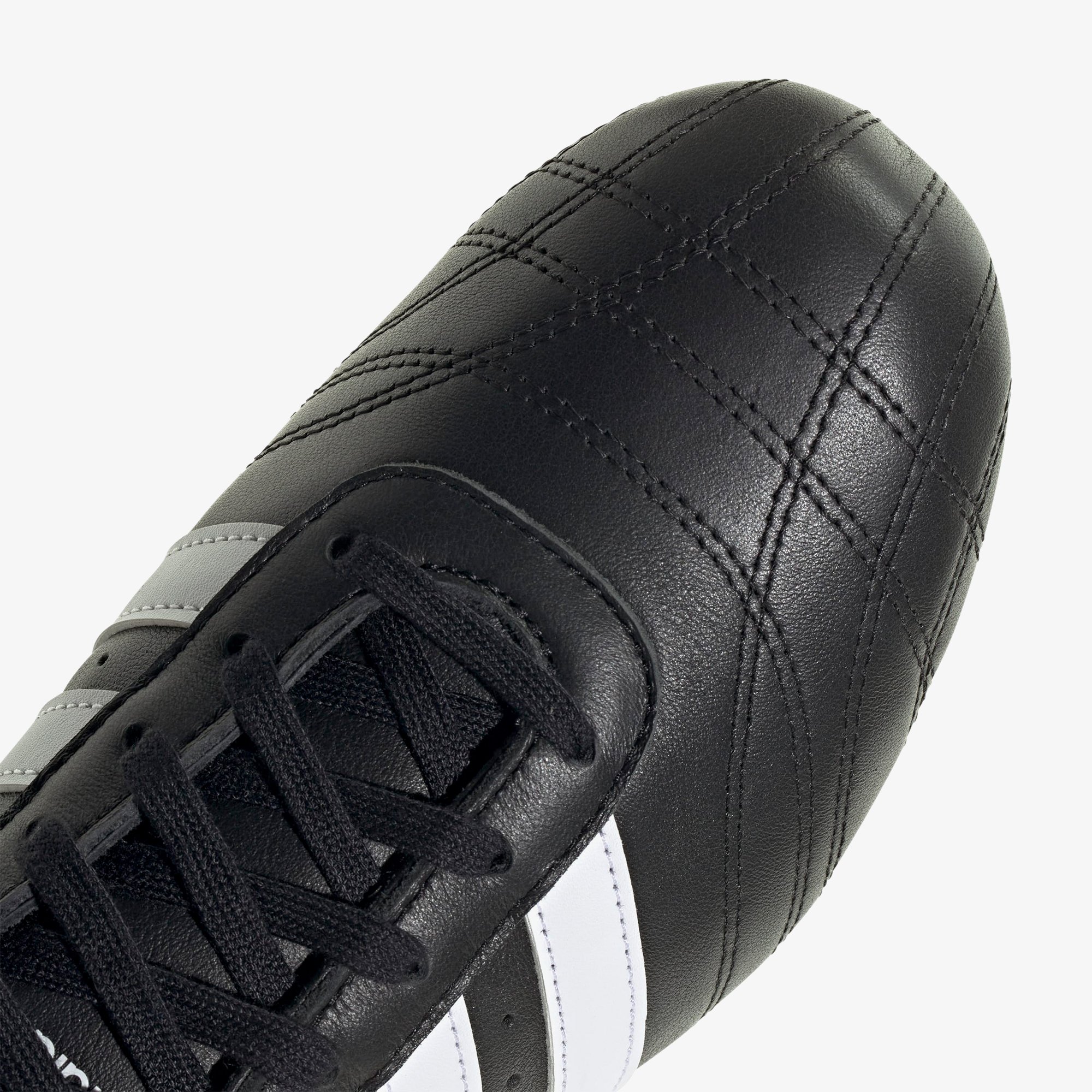 Taekwondo 'Core Black' (W)