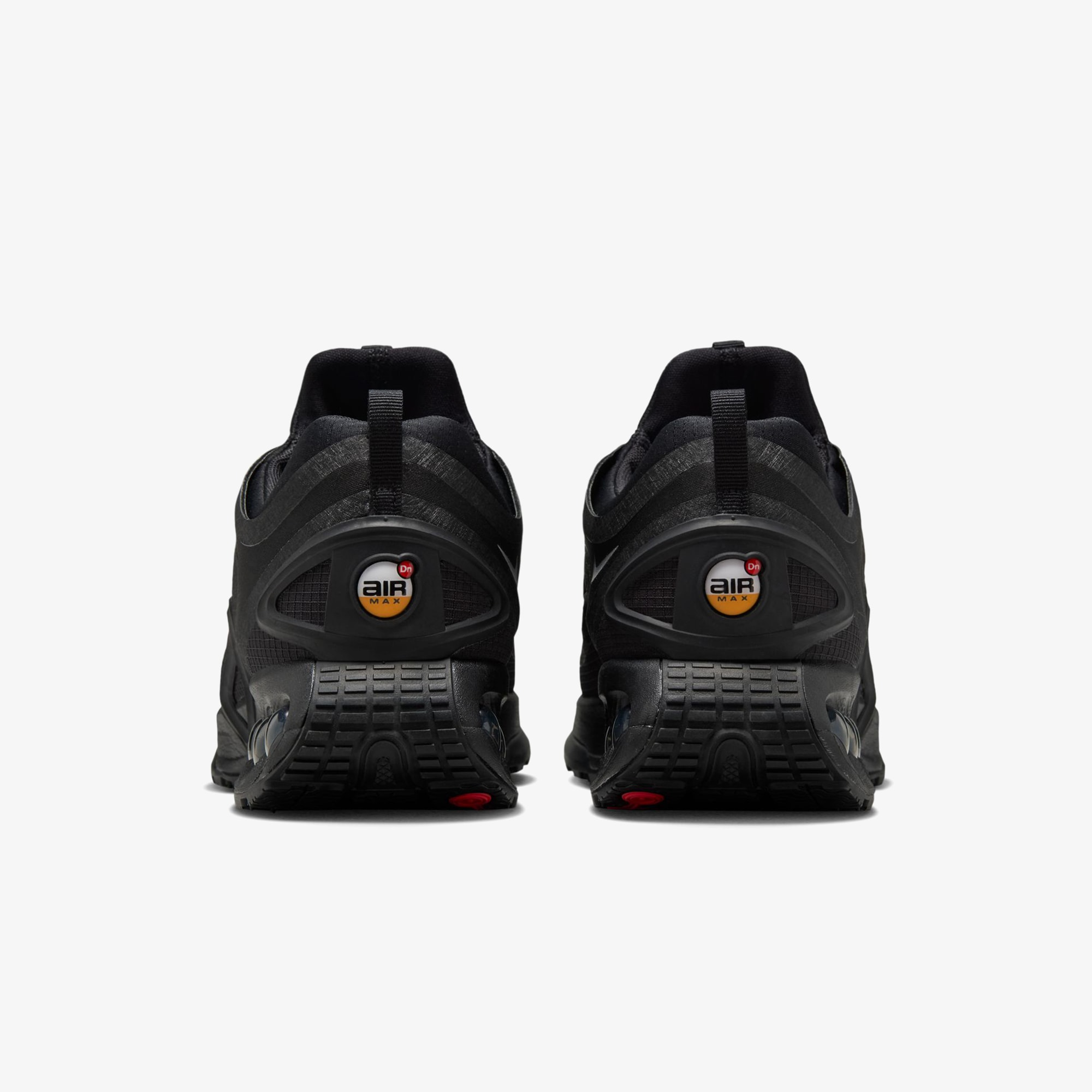 Air Max DN Roam 'Black Metallic Silver'