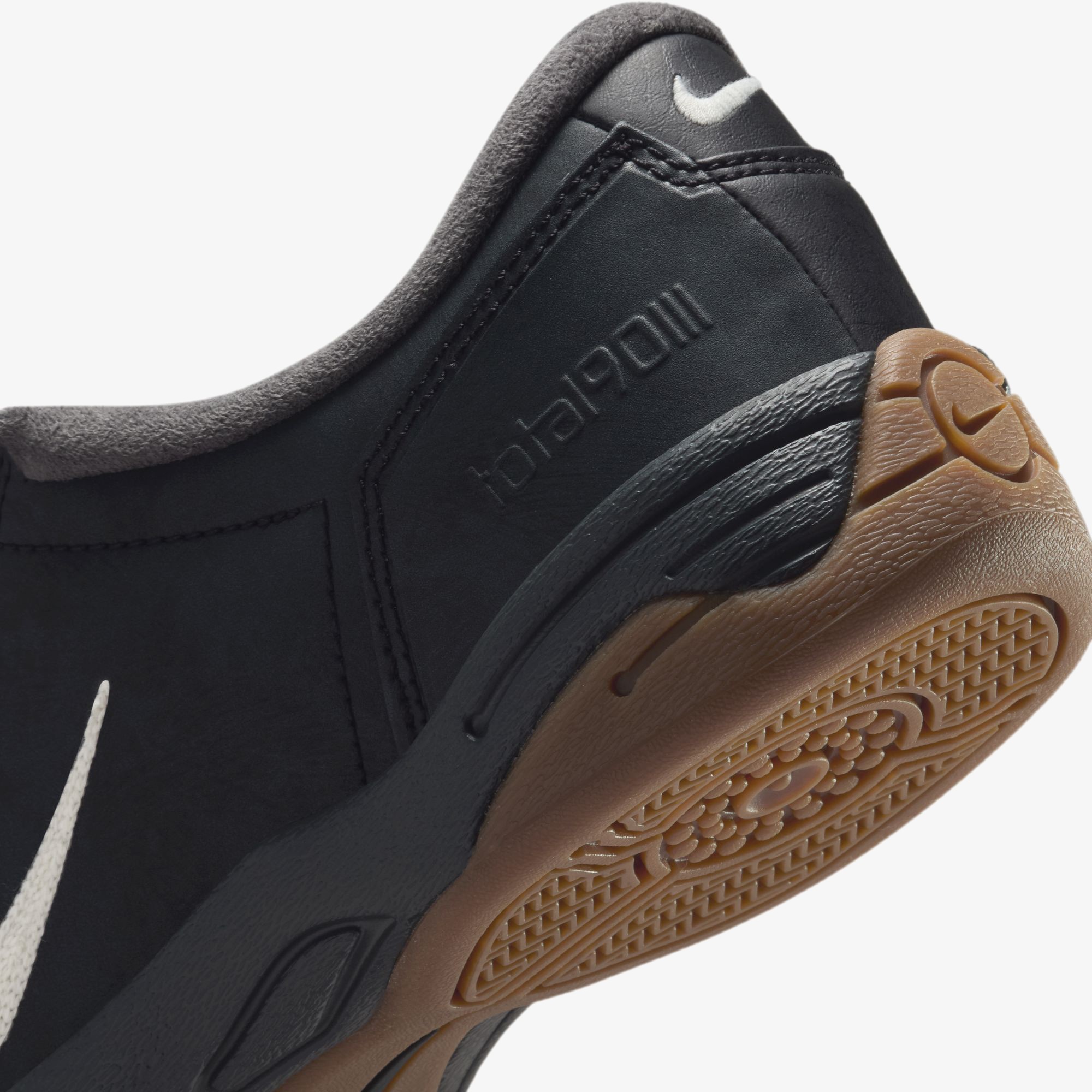 Total 90 3 SP 'Black Gum' (W)