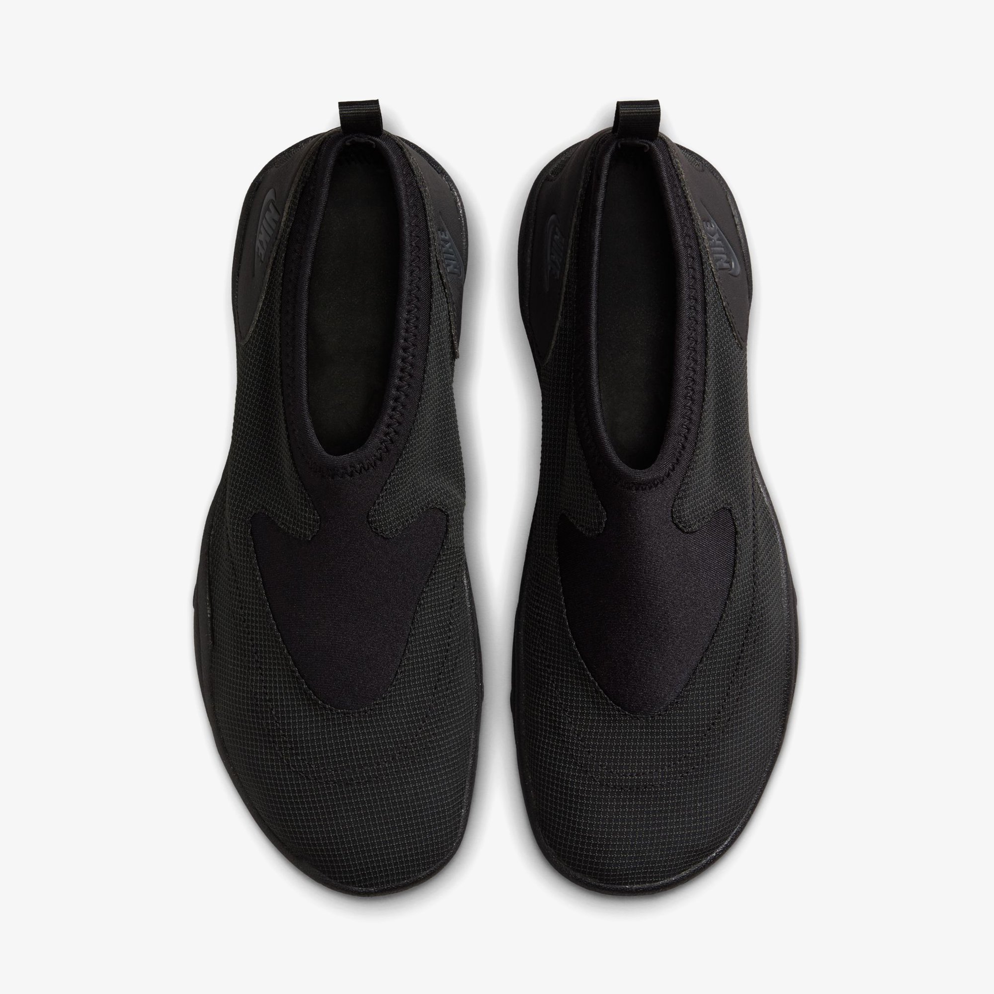 Aqua Turf 'Black Off Noir'