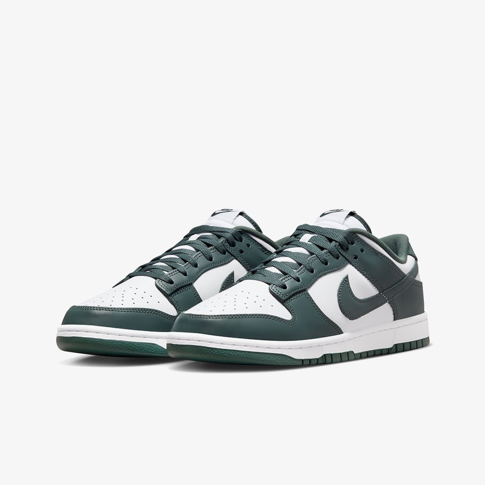 Dunk Low 'Vintage Green'