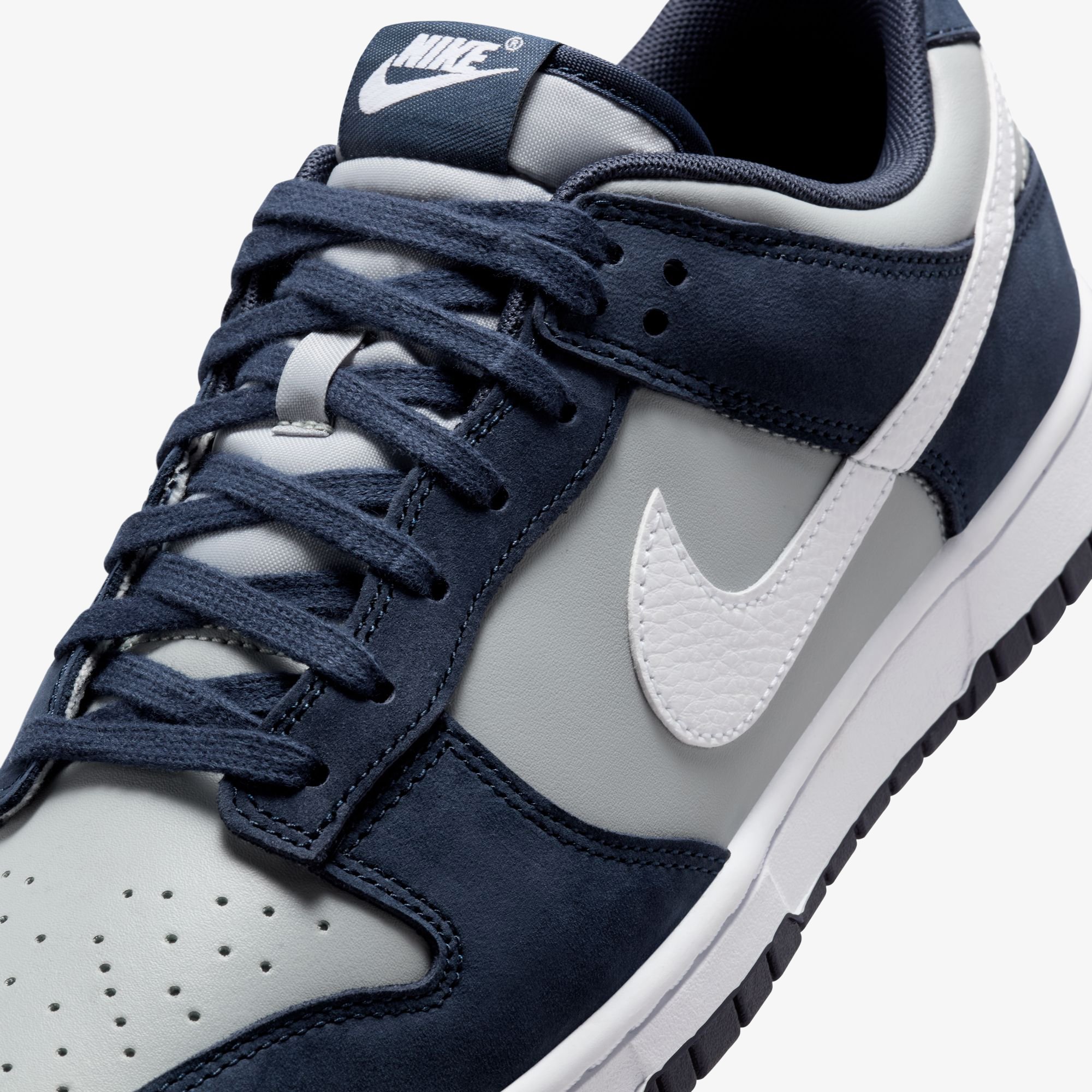Dunk Low 'Georgetown Suede'
