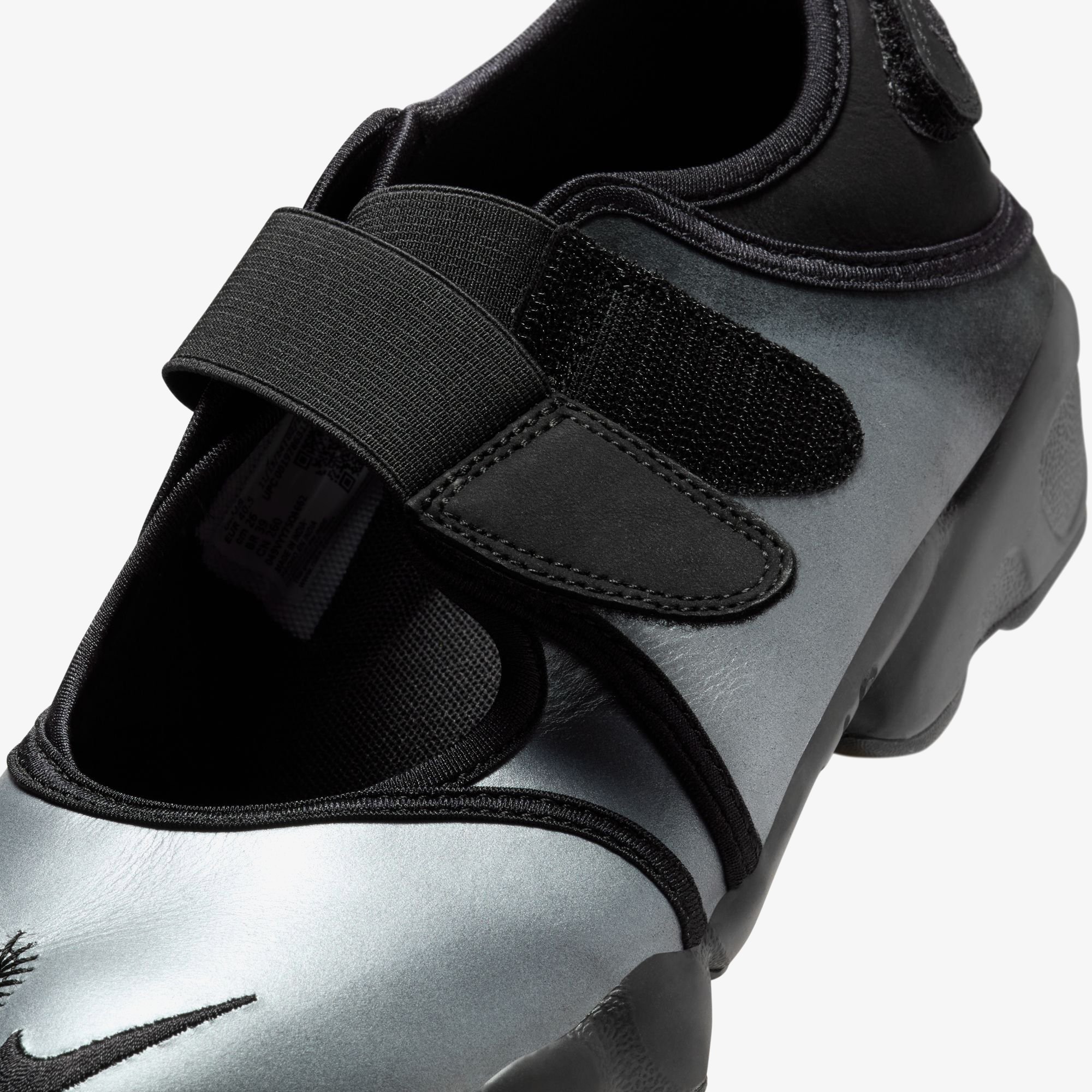 Air Rift Leather 'Metallic Silver' (W)