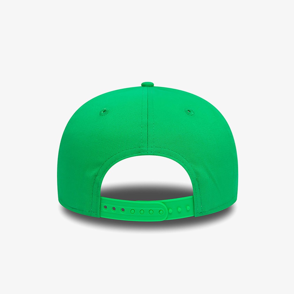 Health And Fitness Club Graphic Green Golfer Cap 'Green'