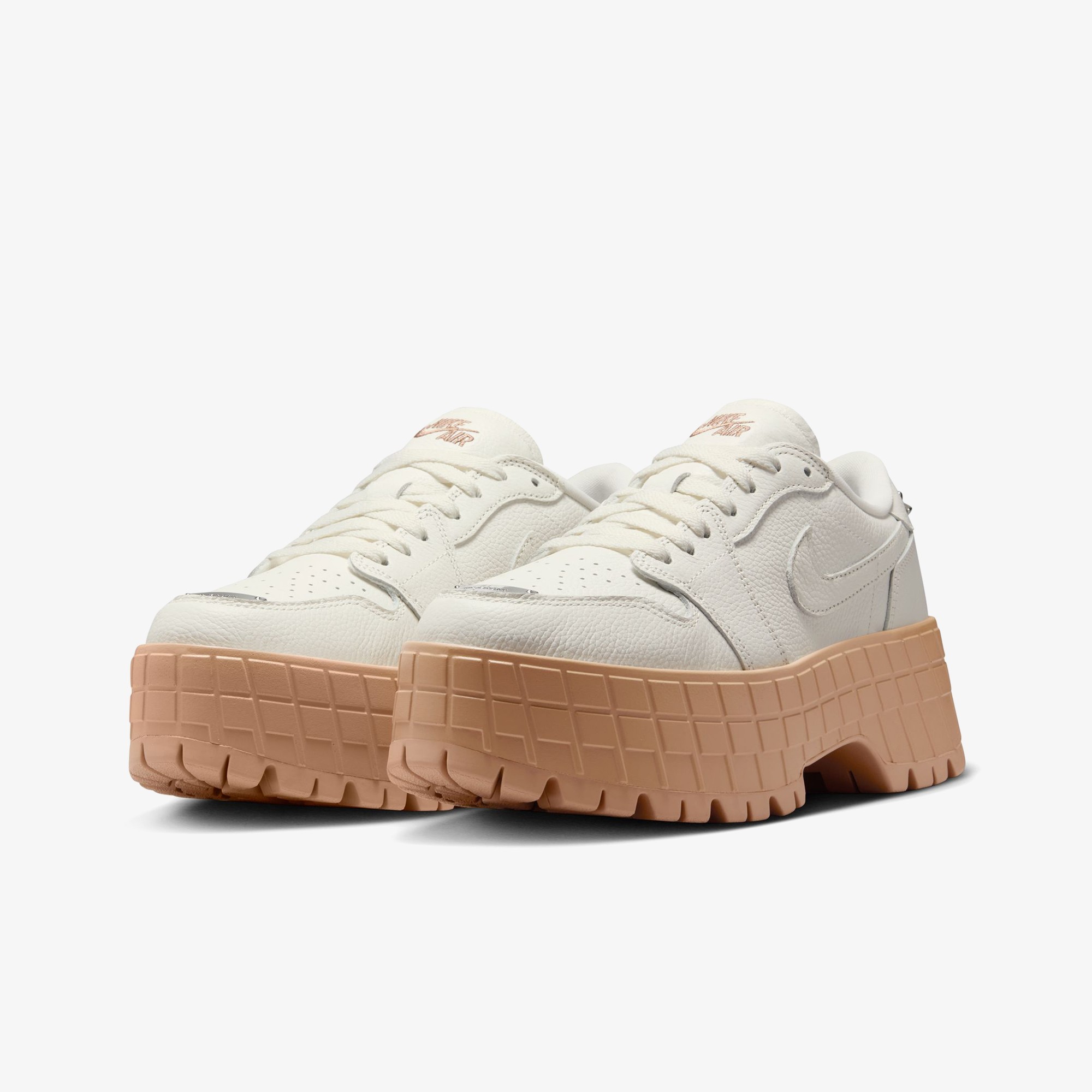 Air Jordan 1 Brooklyn Low 'Sail Rattan' (W)