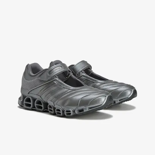 Taqwa Bint Ali x adidas Megaride Mary-Jane 'Iron Metallic' - Görsel 4