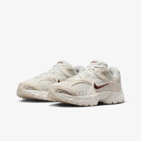 Nike Beyaz Nike V5 Rnr