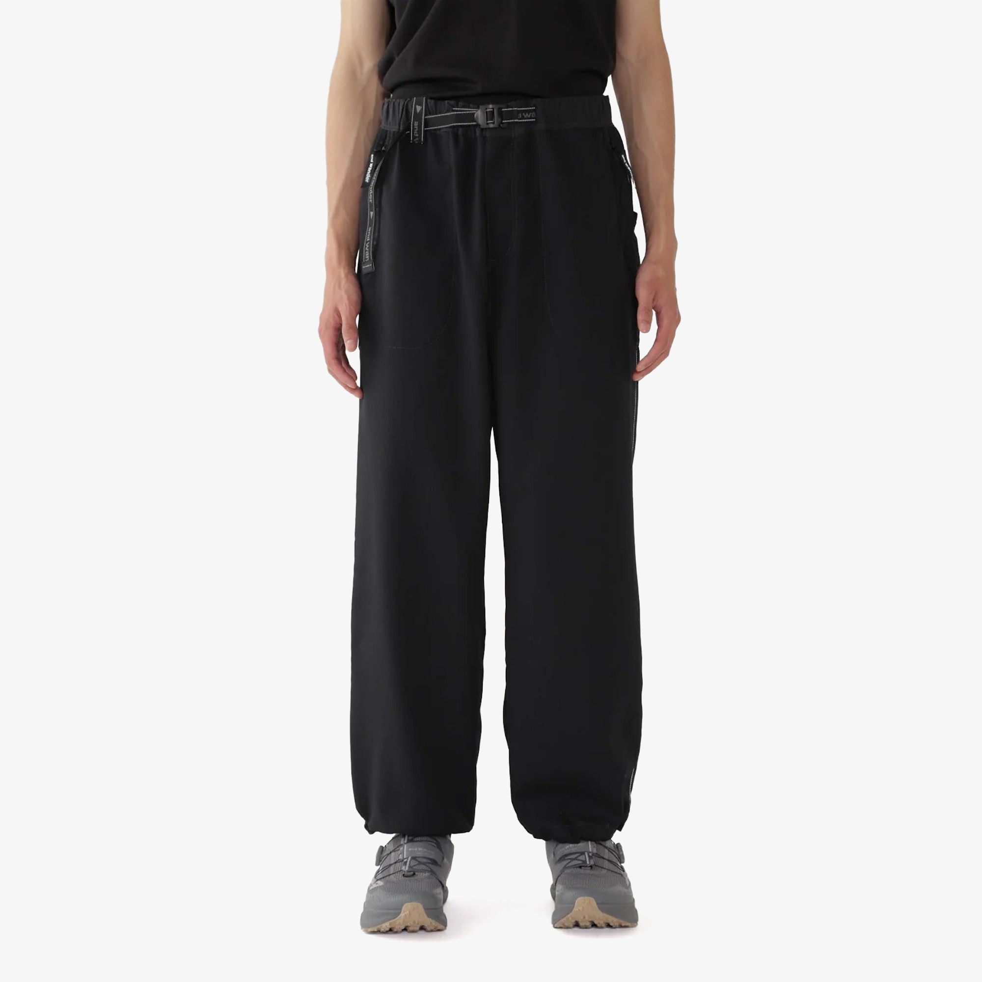 Vent Pants 'Black'