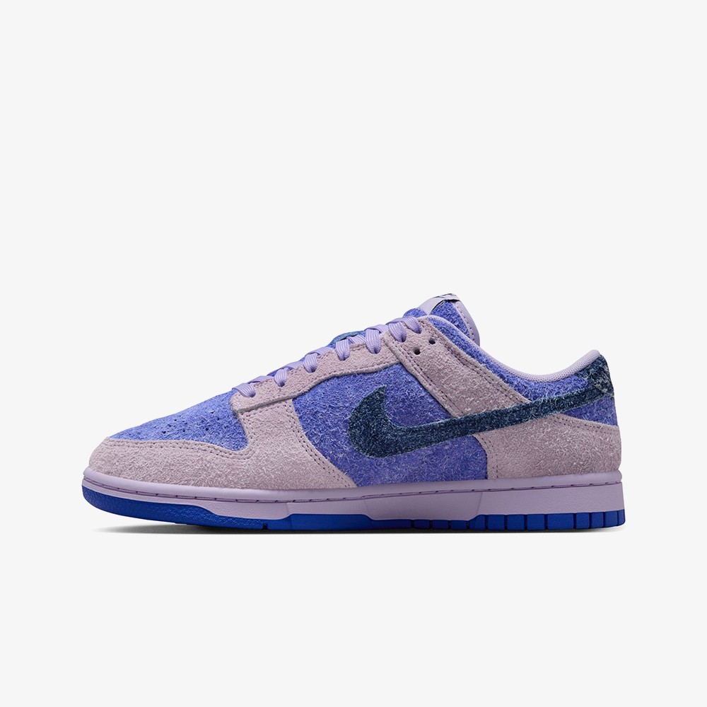 Dunk Low SE 'Hydrangeas' (W)