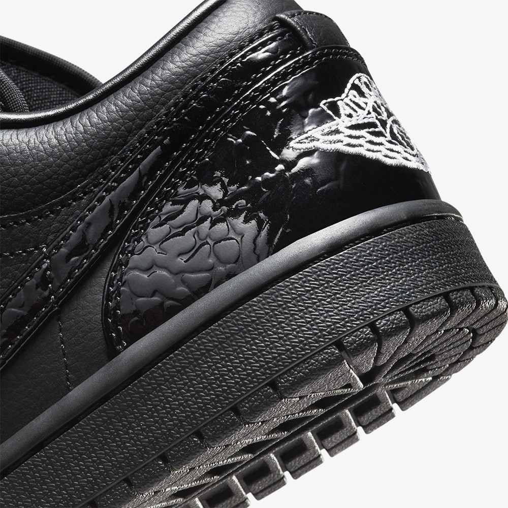 Air Jordan 1 Low SE Patent 'Elephant Black' (W)