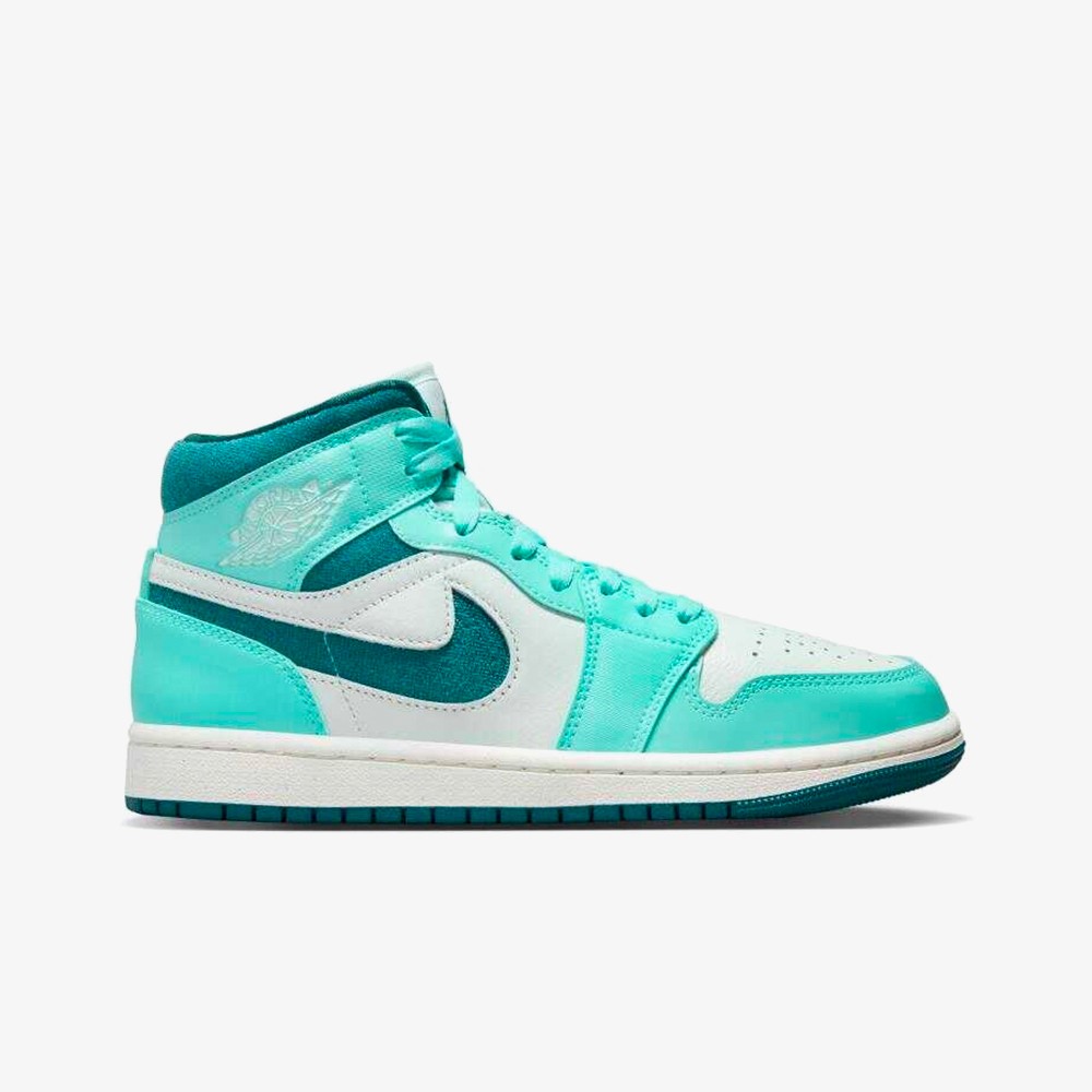 Air Jordan 1 Mid Chenille 'Bleached Turquoise' (W) - WUNDER