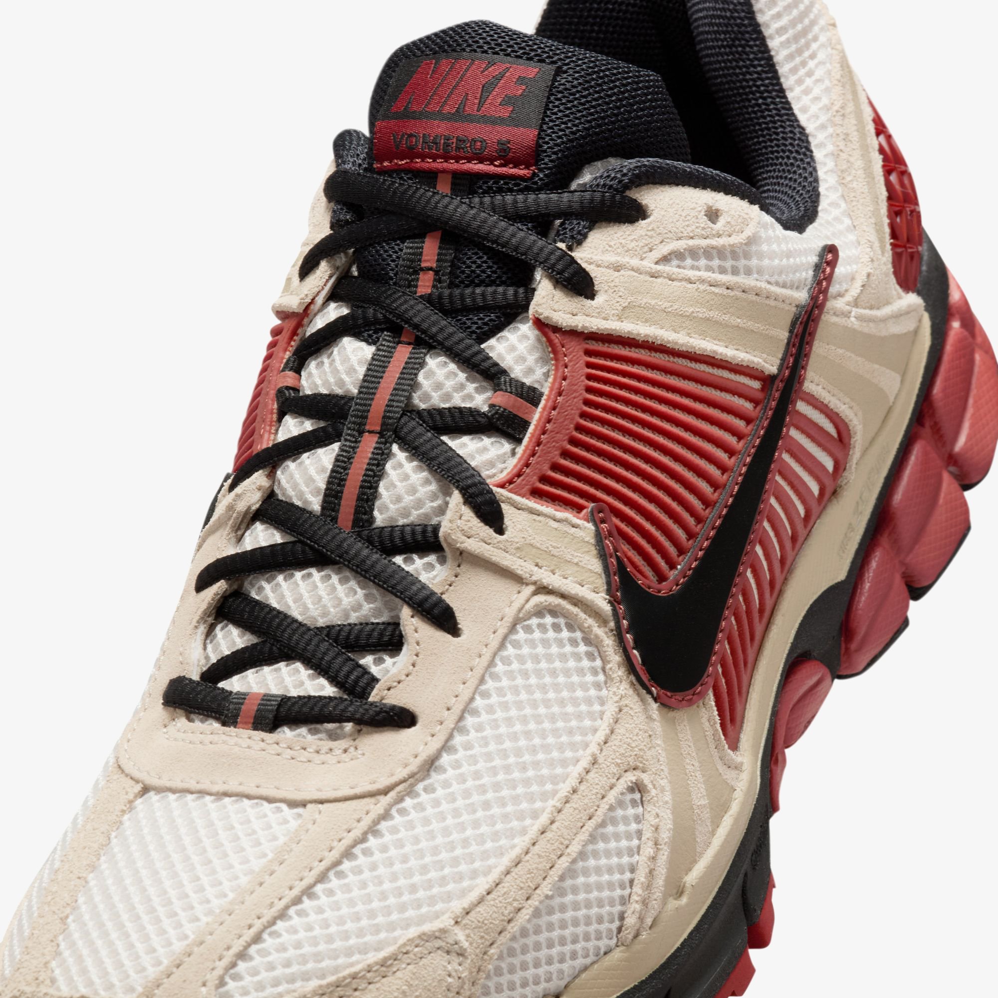 Zoom Vomero 5 'Desert Khaki'