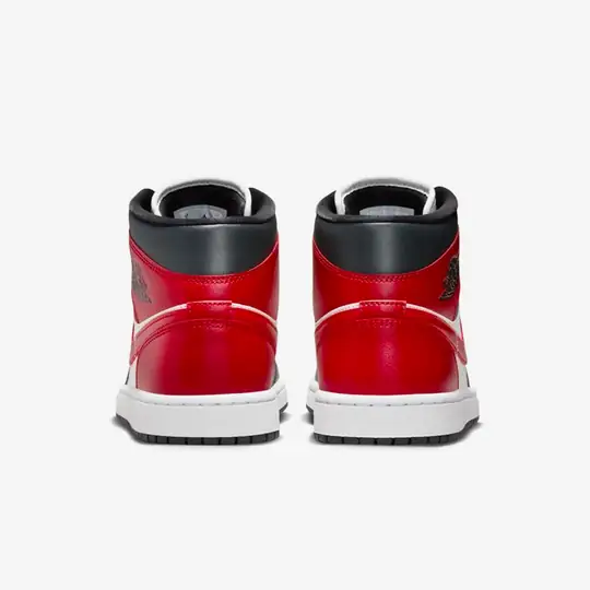 Air Jordan 1 Mid 'Black Toe' (W) - Görsel 5