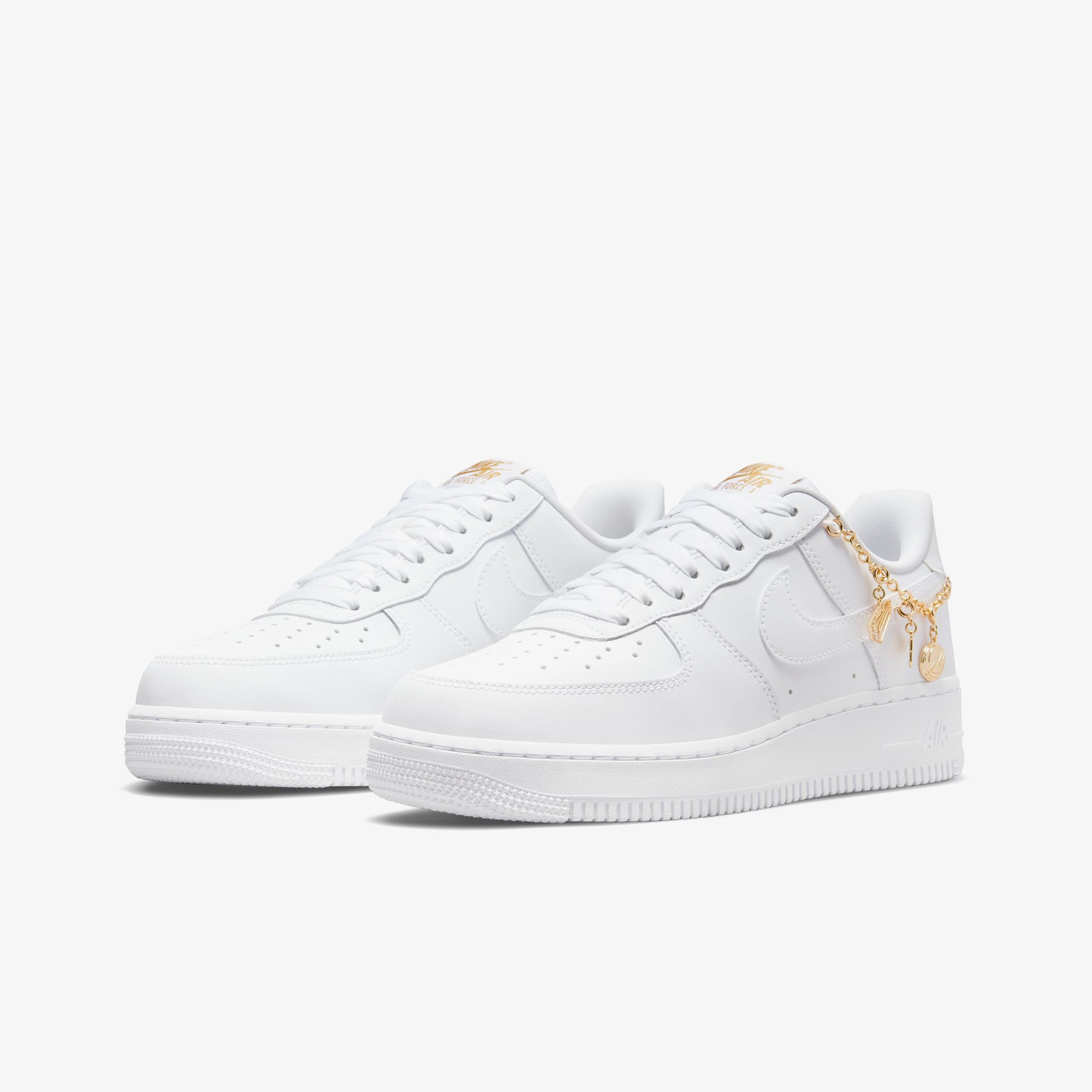 Air Force 1 Low LX 'White Pendant' (W)