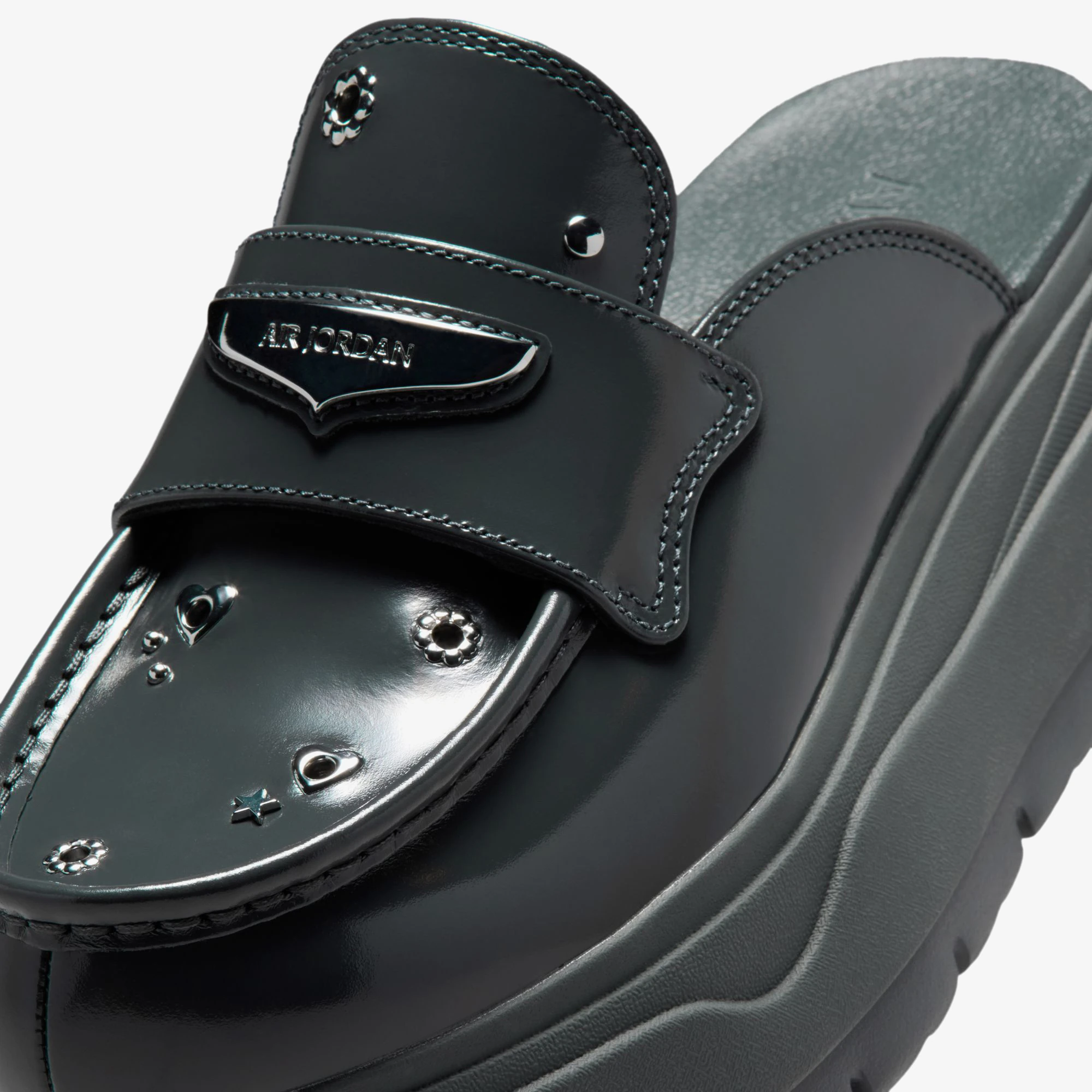 Air Jordan Mule SE 'Anthracite Metallic Silver' (W) - WUNDER