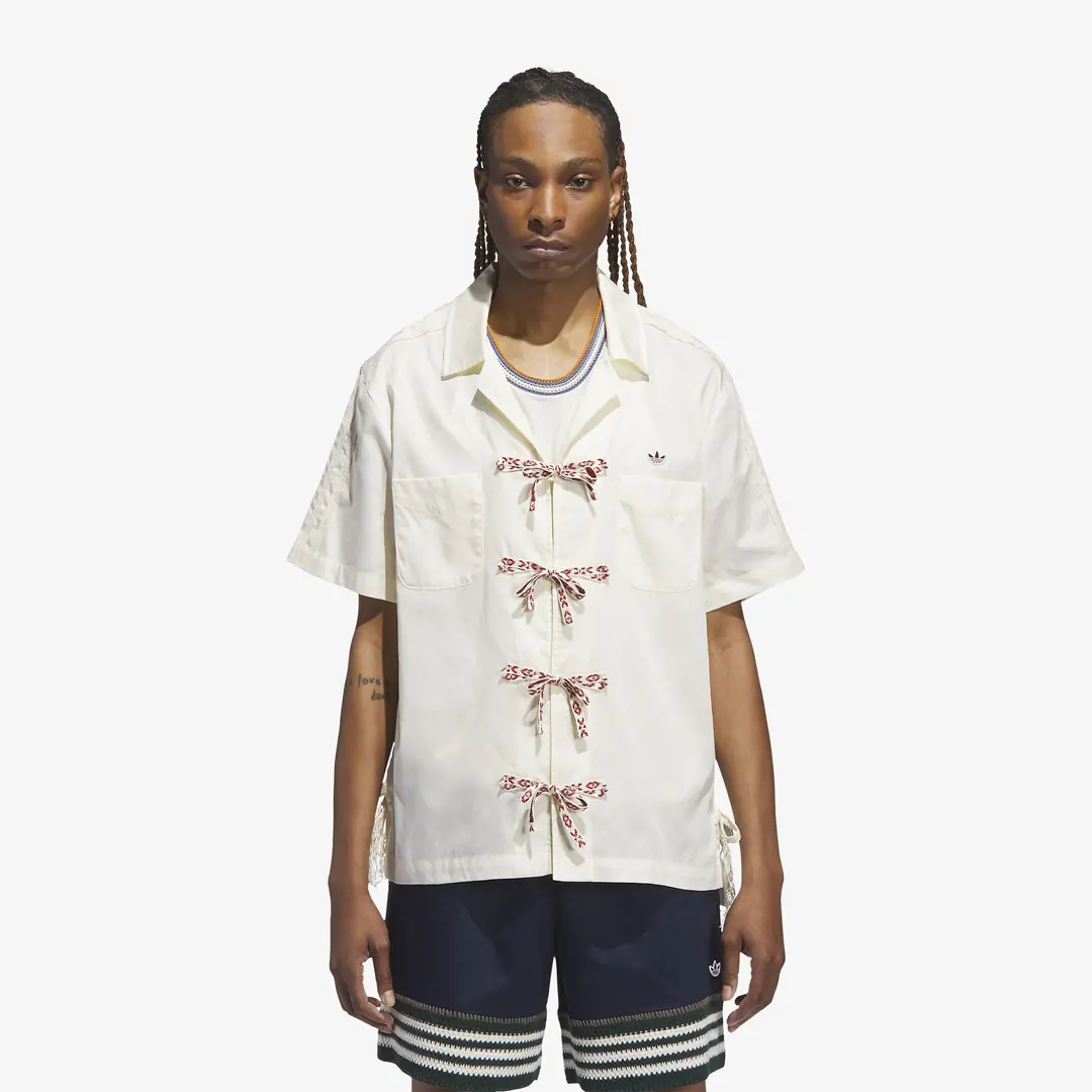 新品S ADIDAS X CLOT ボウリングシャツ ホワイトJP1599 adidas x CLOT Bowling Shirt 'Crew White' - WUNDER