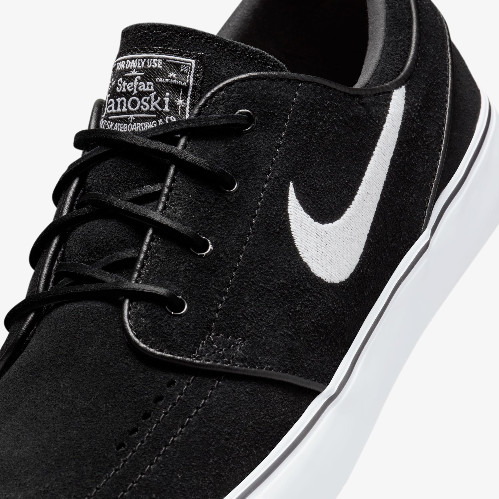 SB Zoom Janoski OG+ 'Black'