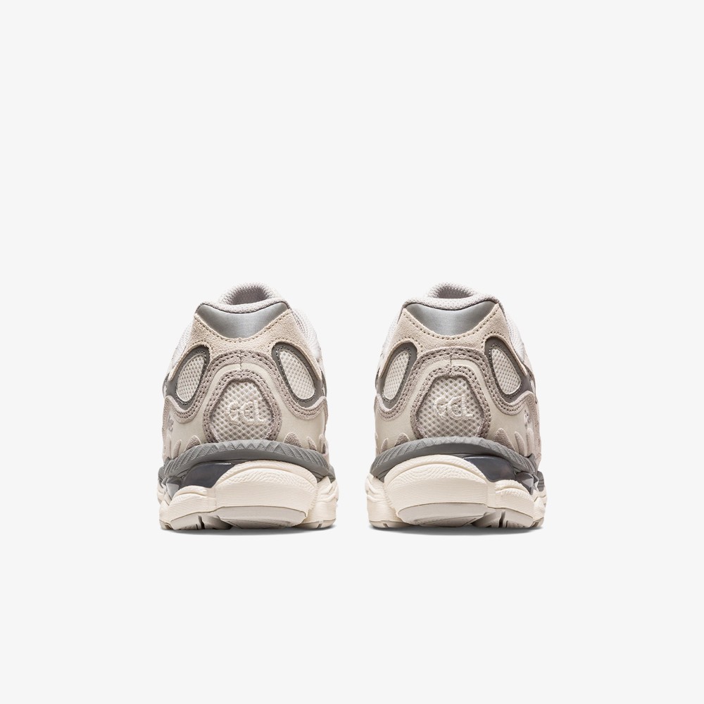 Gel-NYC 'Cream Oyster'