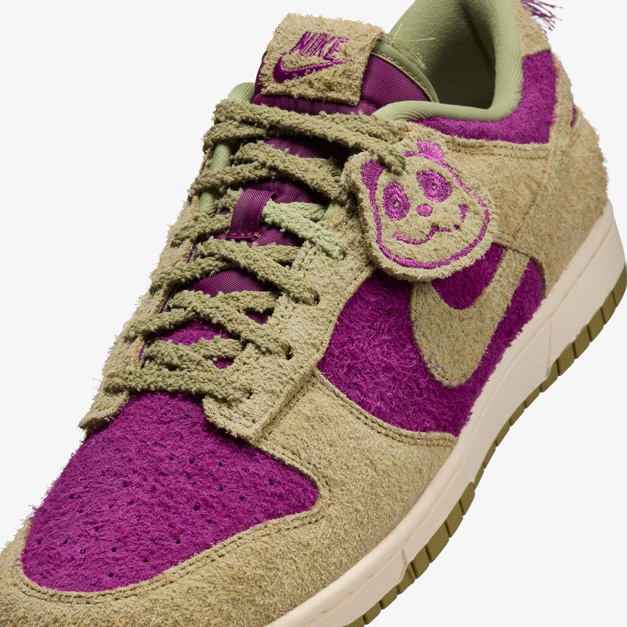 Dunk Low Retro SE 'Panda Monium'