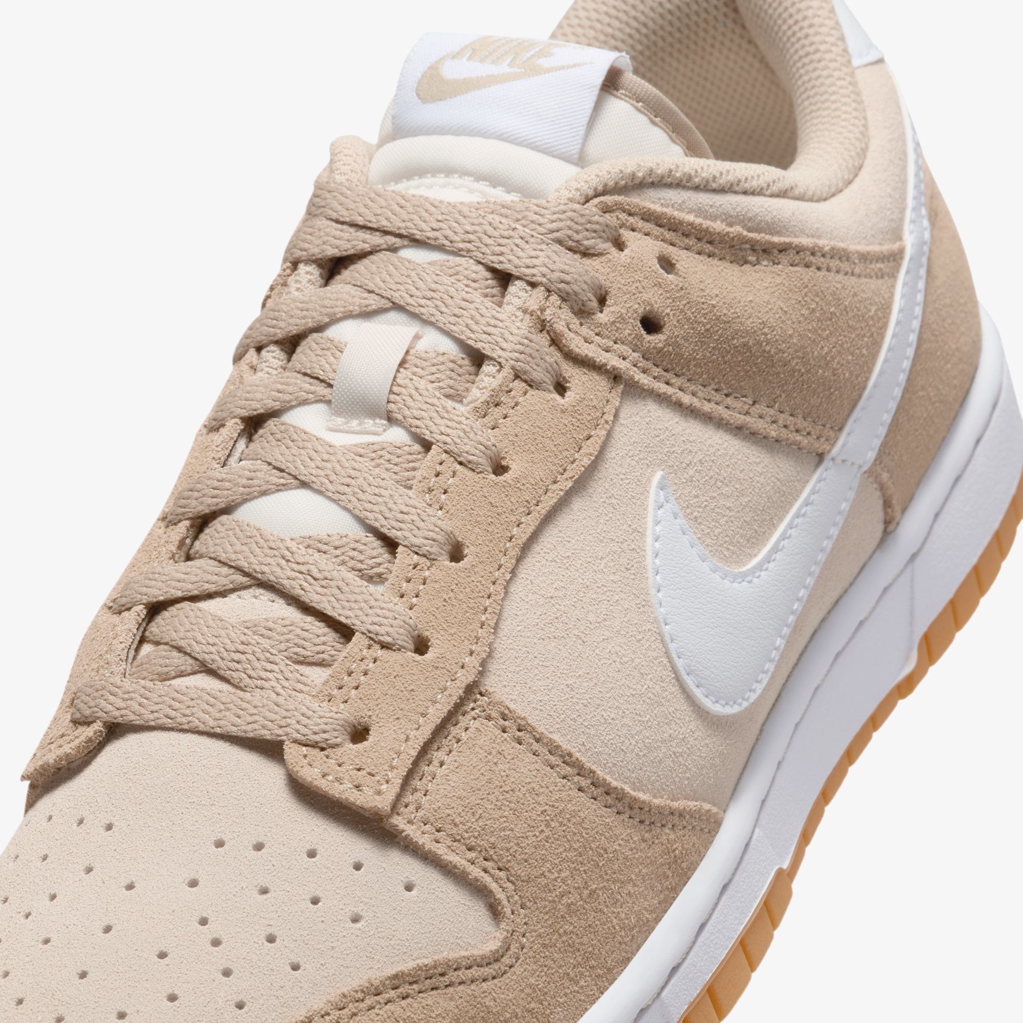Dunk Low 'Pale Ivory Light Orewood Brown'