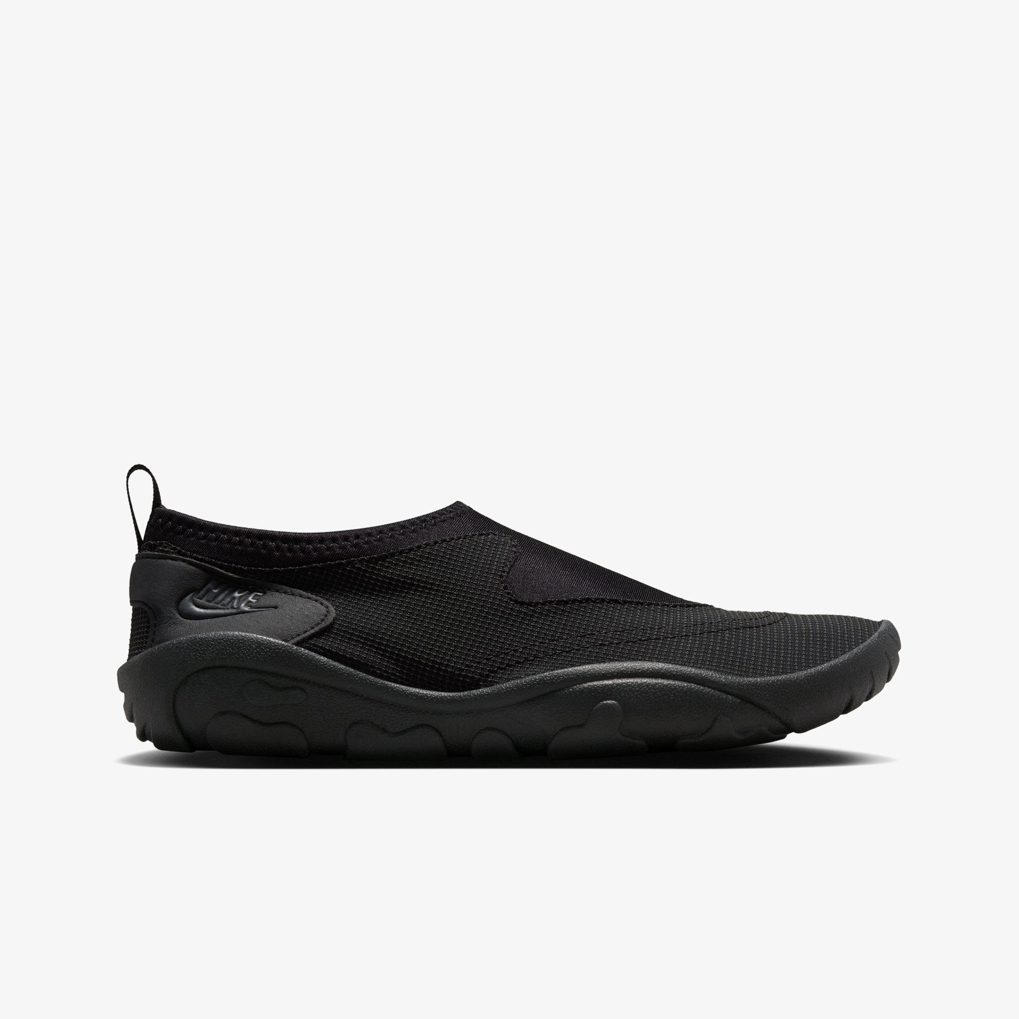 Aqua Turf 'Black Off Noir' (W)