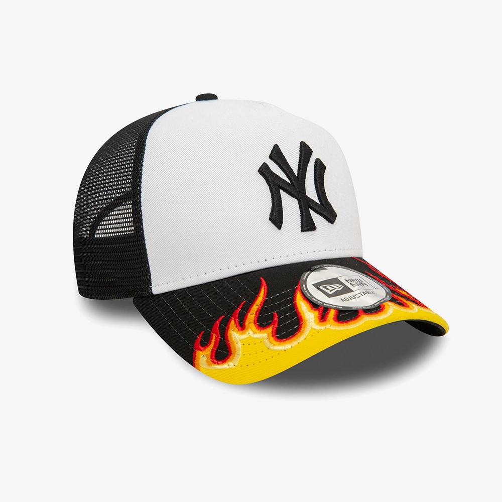 New York Yankees MLB Flame 9FORTY E-Frame Adjustable Trucker Cap 'Black'