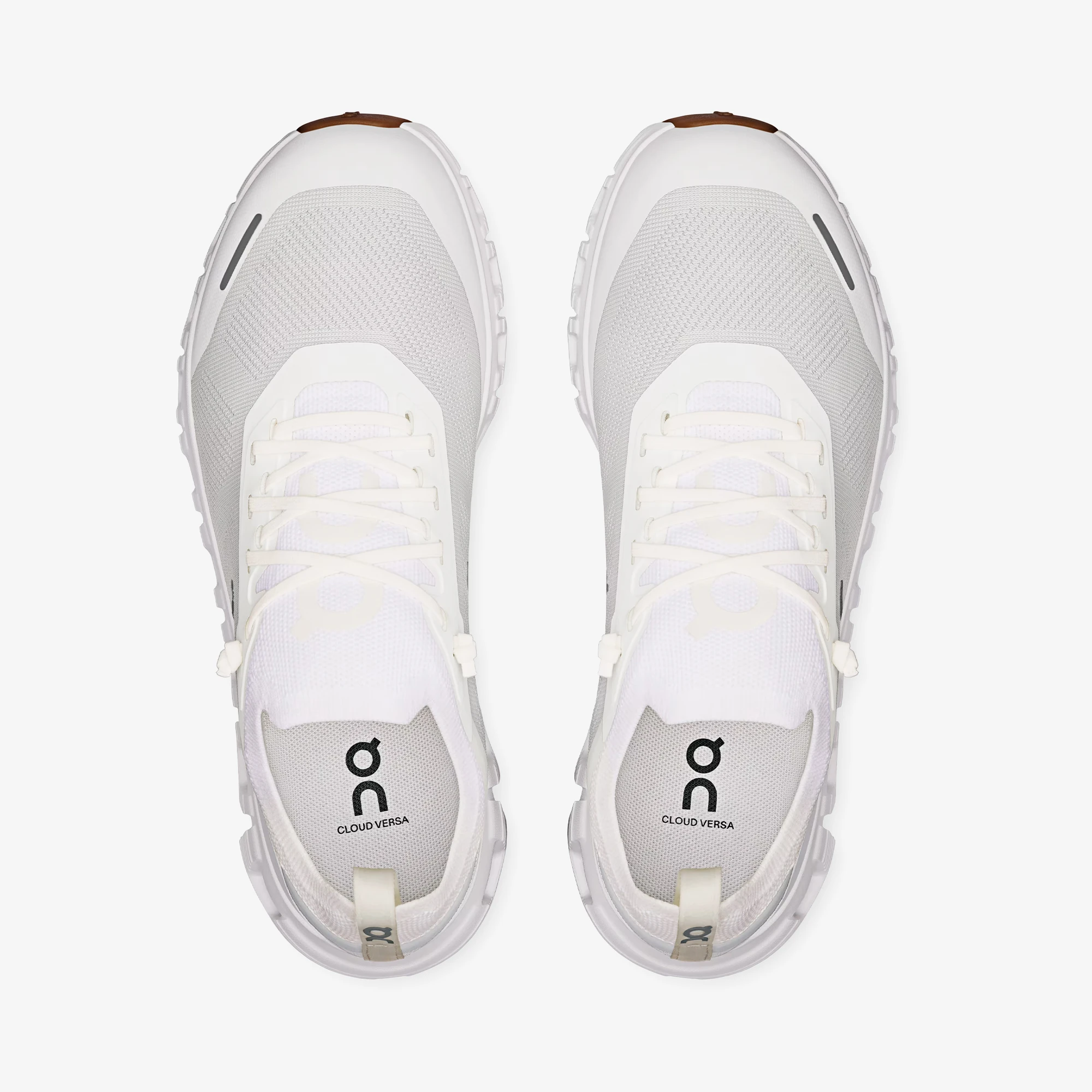 Cloud 6 Versa 'White' (W)