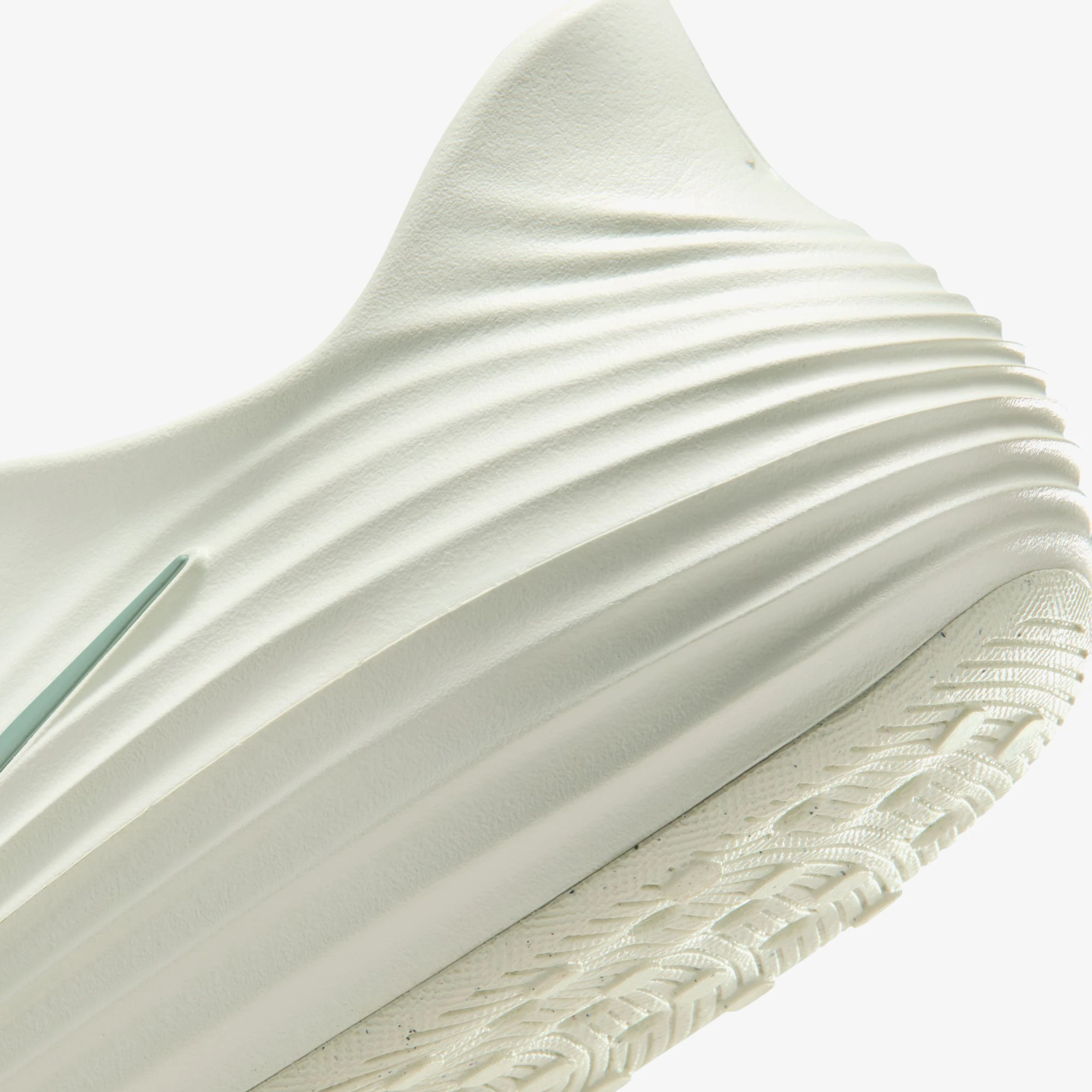 Nike ReactX Rejuven8 'Spruce Aura' - WUNDER