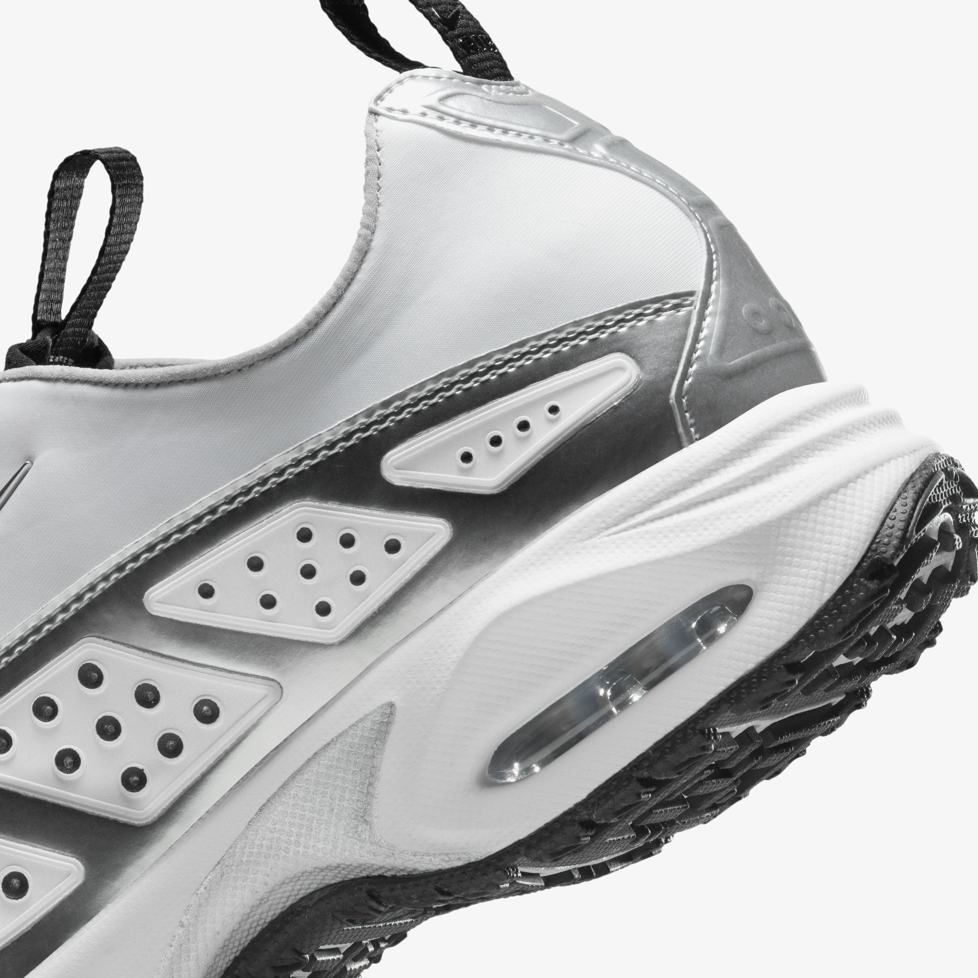 Air Max SNDR 'Metalic Silver'