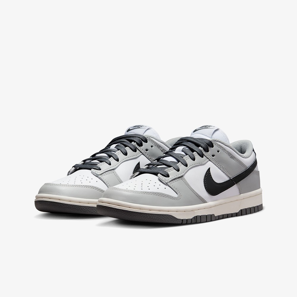 Dunk Low 'Light Smoke Grey' (W)