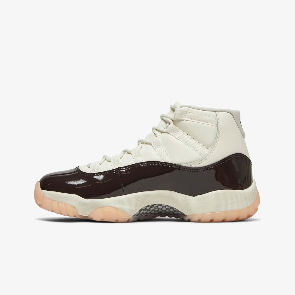 Air Jordan 11 Retro 'Neopolitan'