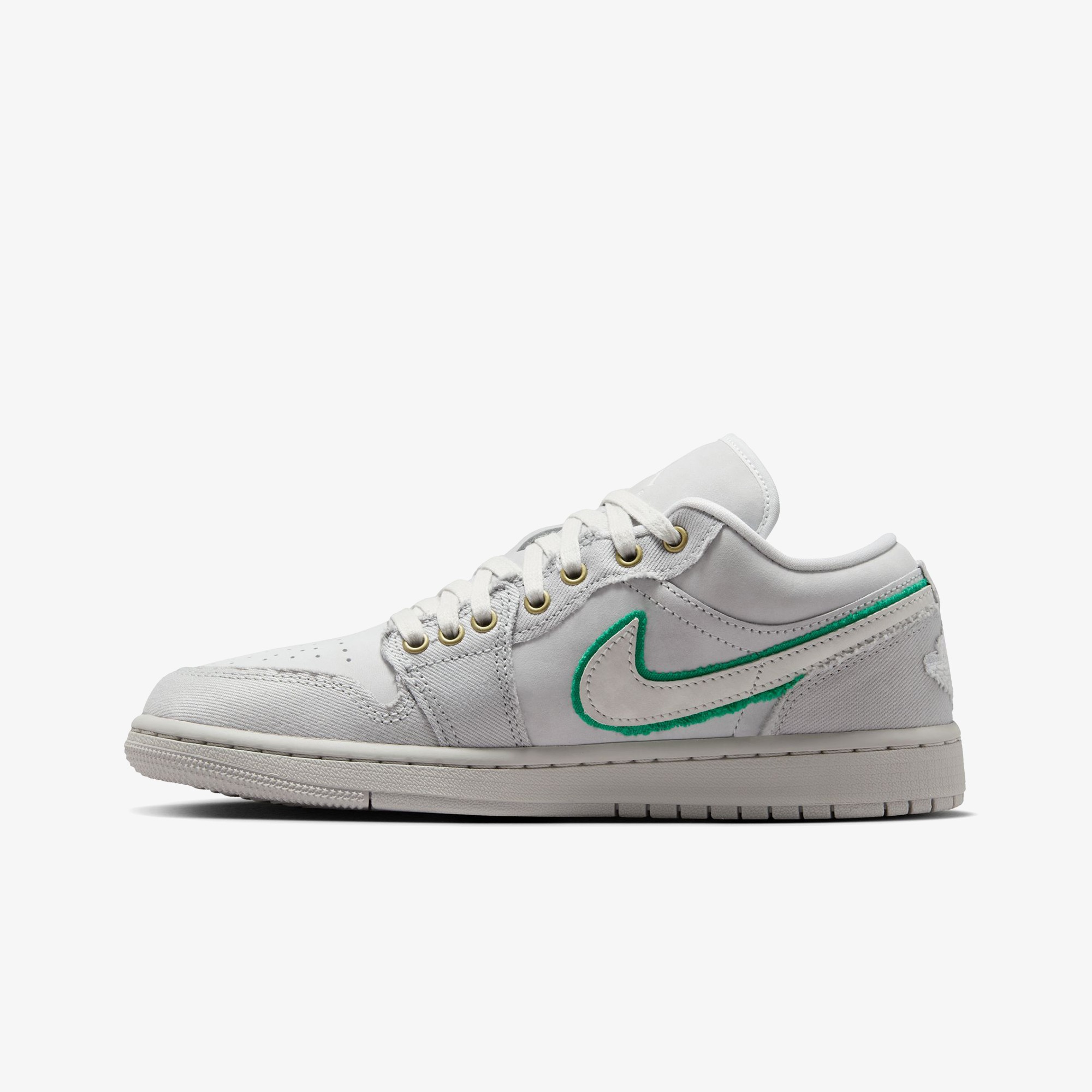 Air Jordan 1 Low SE Distressed 'Light Smoke Grey'
