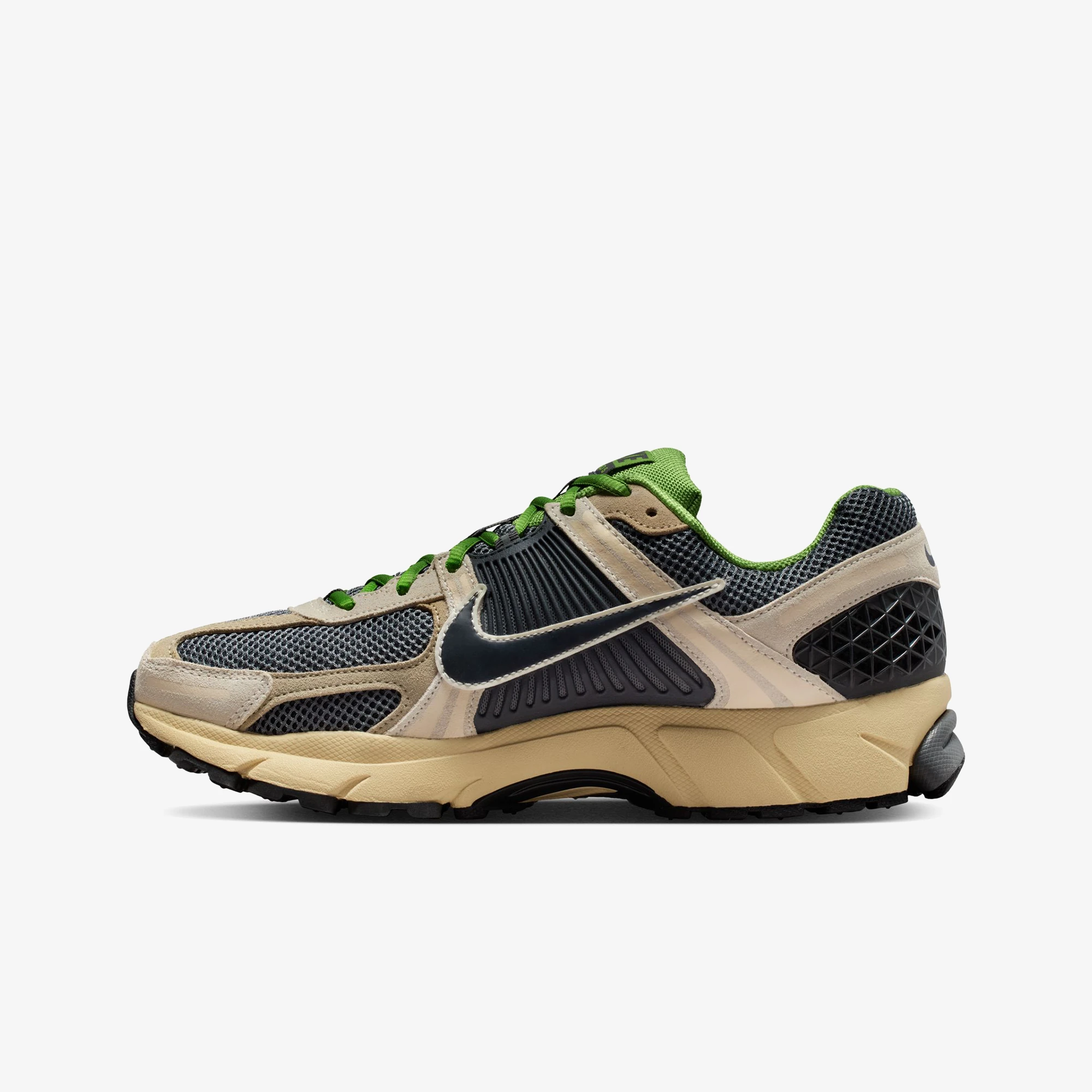  Zoom Vomero 5 'Pale Ivory Chlorophyll'