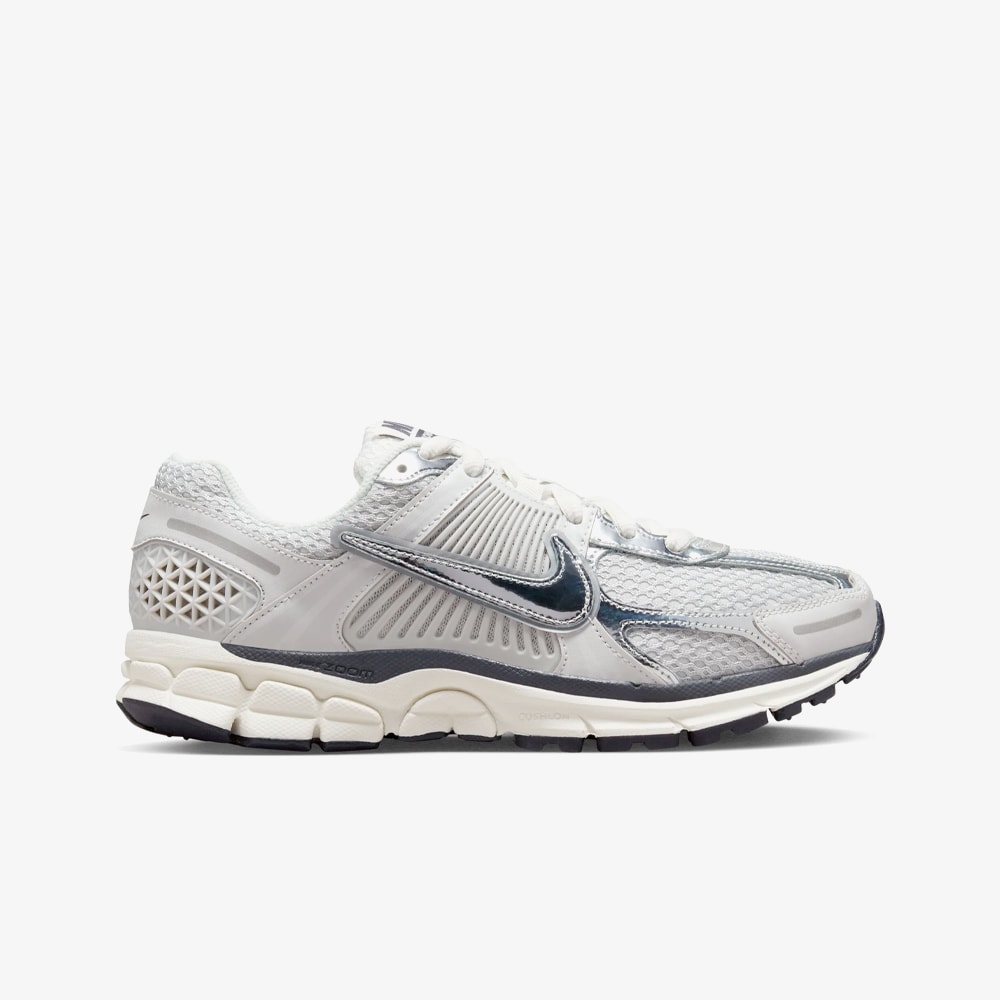 Zoom Vomero 5 'Metallic Silver'