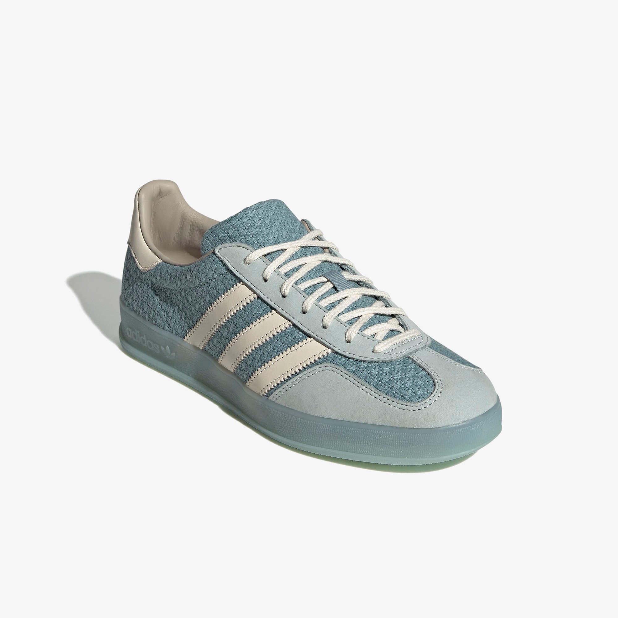 Gazelle Indoor 'Grey'