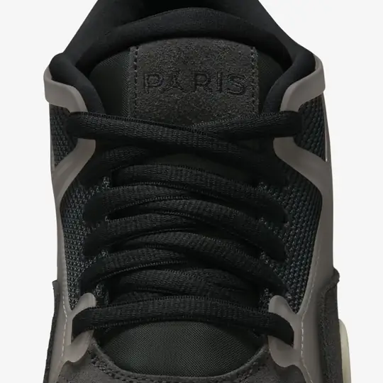 Air Jordan 4 RM x Paris Saint-Germain 'Off Noir' - Görsel 10