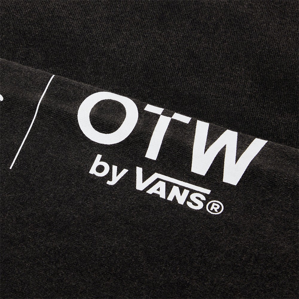 OTW x Homme Girls Crop T-Shirt 'Washed Black'