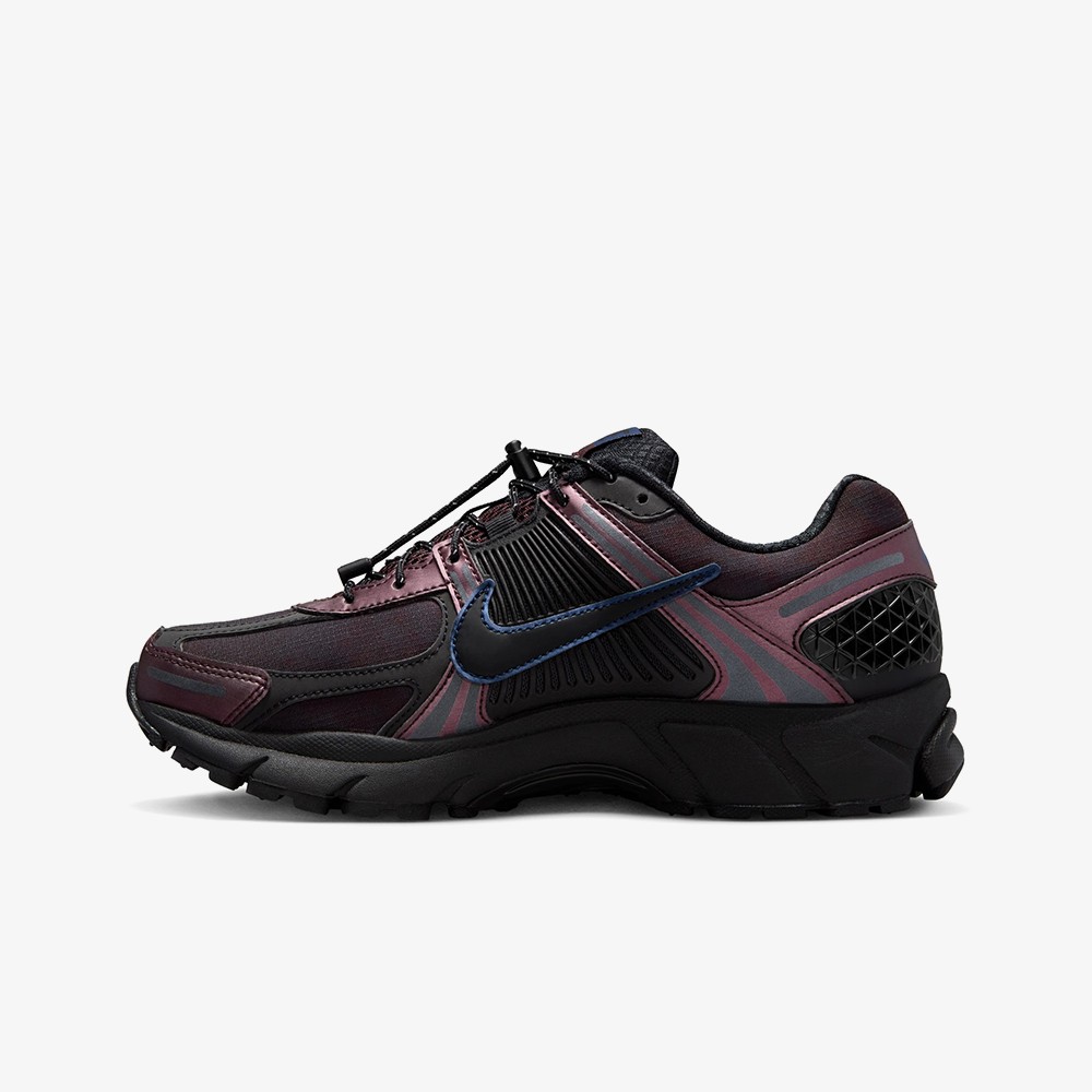 Zoom Vomero 5 'Burgundy Crush Midnight Navy' (W)