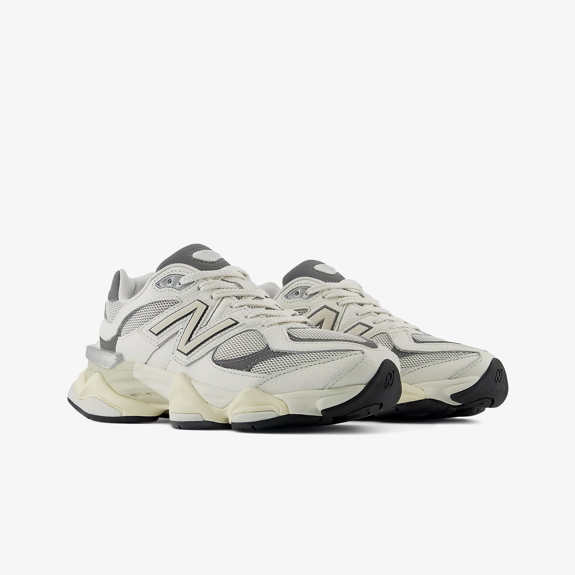 9060 'Light Grey'