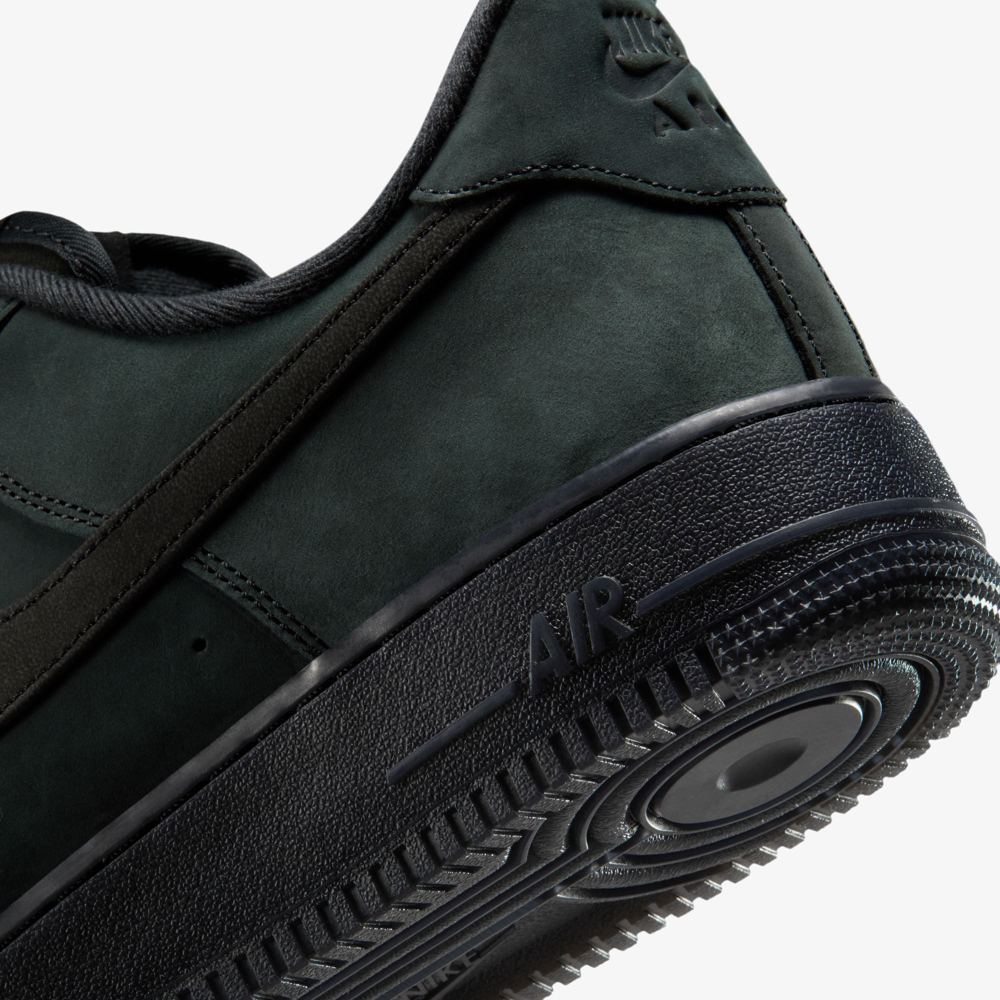 Air Force 1 'Black Nubuck'