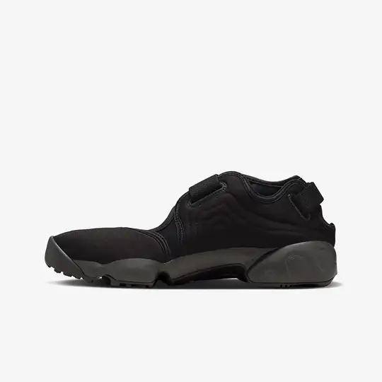 Air Rift 'Triple Black' (W) - Görsel 3